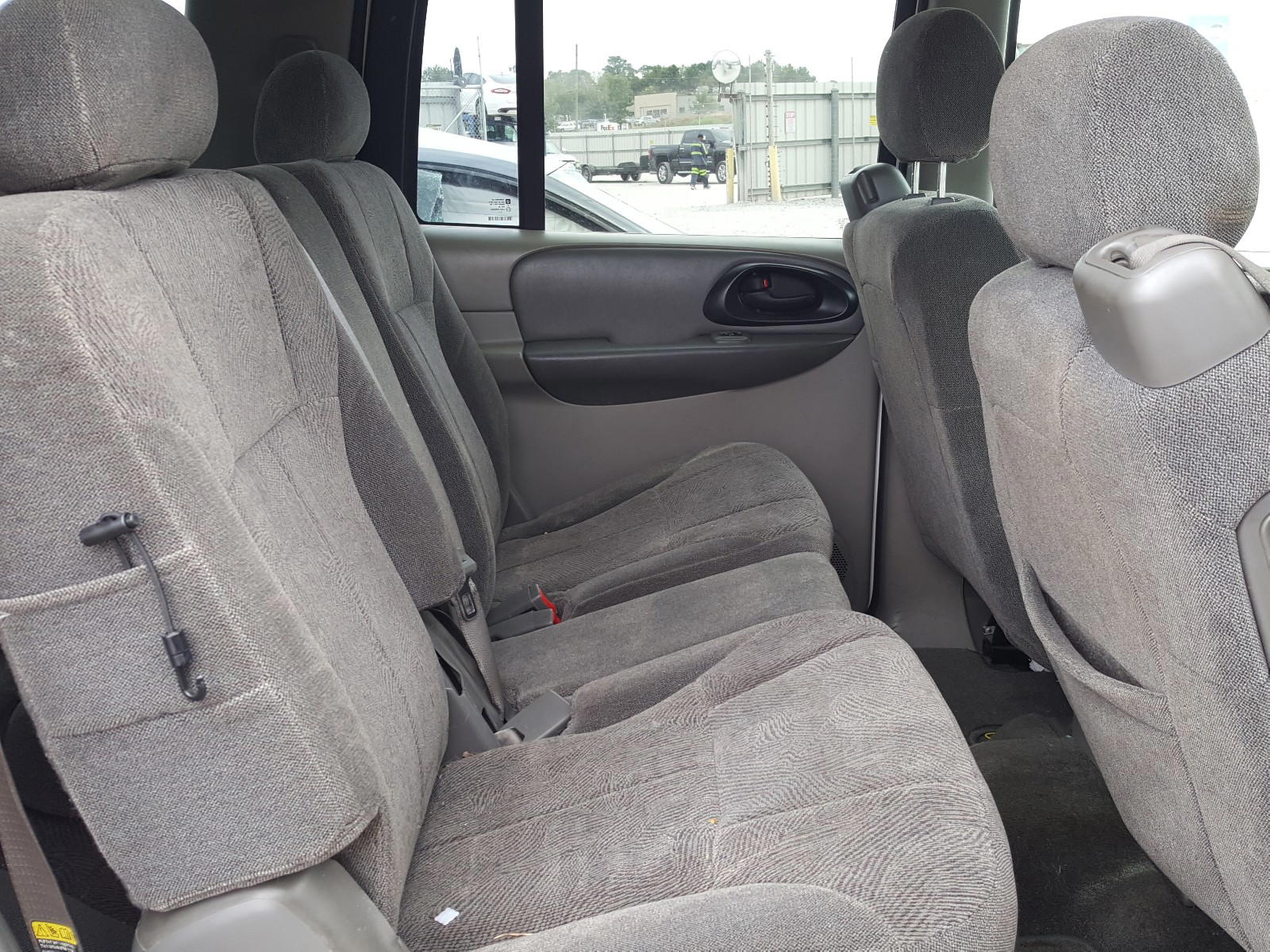 Photo 6 from auction – 2004 CHEVROLET TRAILBLAZE with VIN 1GNET16P846155445