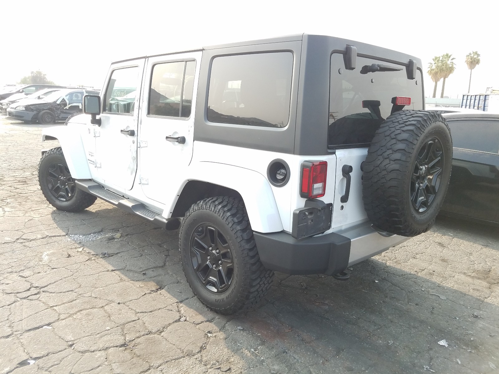 Photo 3 from auction – 2018 JEEP WRANGLER U with VIN 1C4HJWEG2JL930586