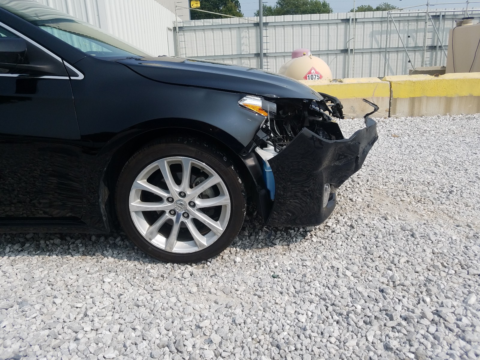 Photo 9 from auction – 2014 TOYOTA AVALON BAS with VIN 4T1BK1EB1EU134644