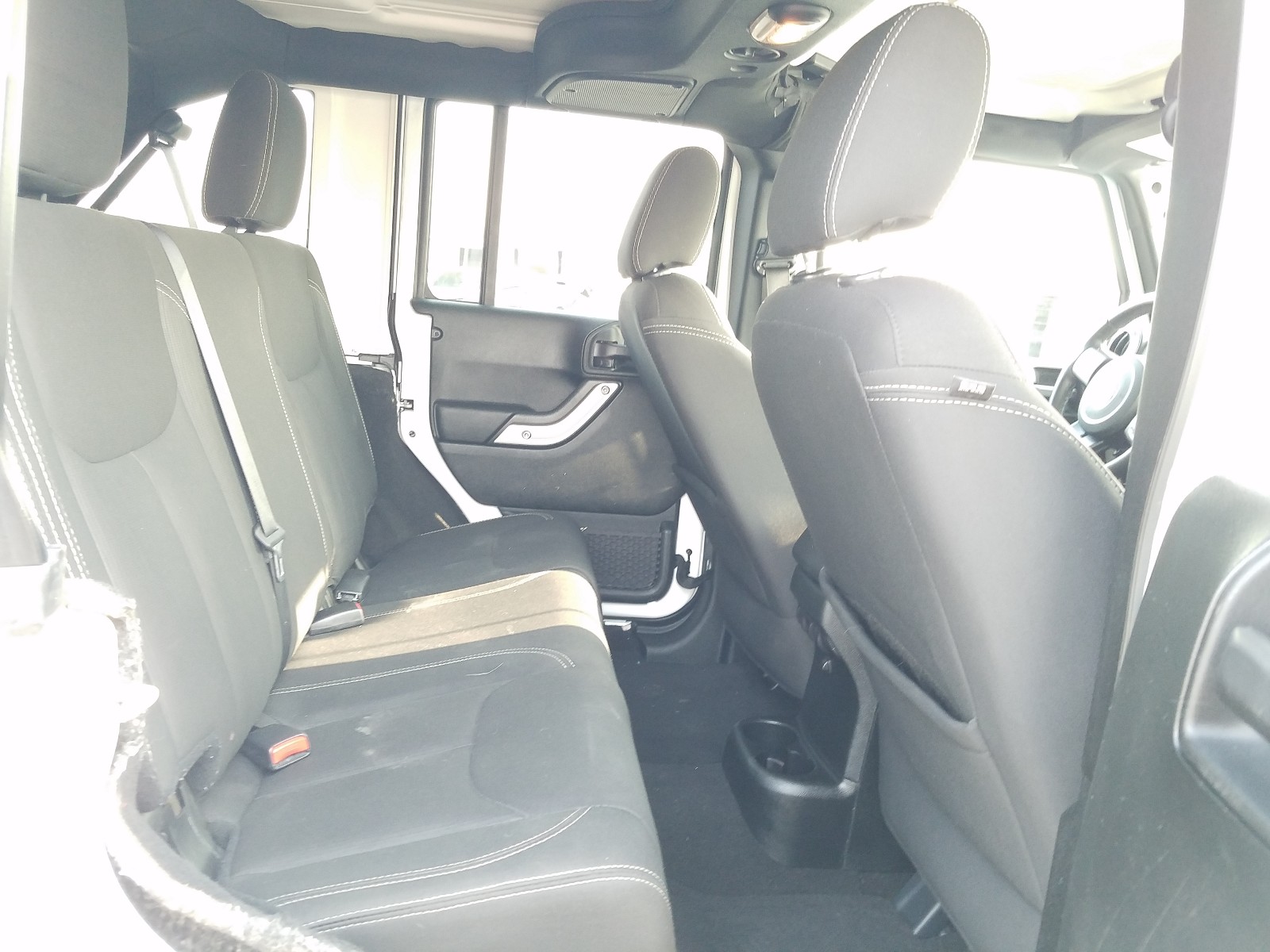 Photo 6 from auction – 2018 JEEP WRANGLER U with VIN 1C4HJWEG2JL930586