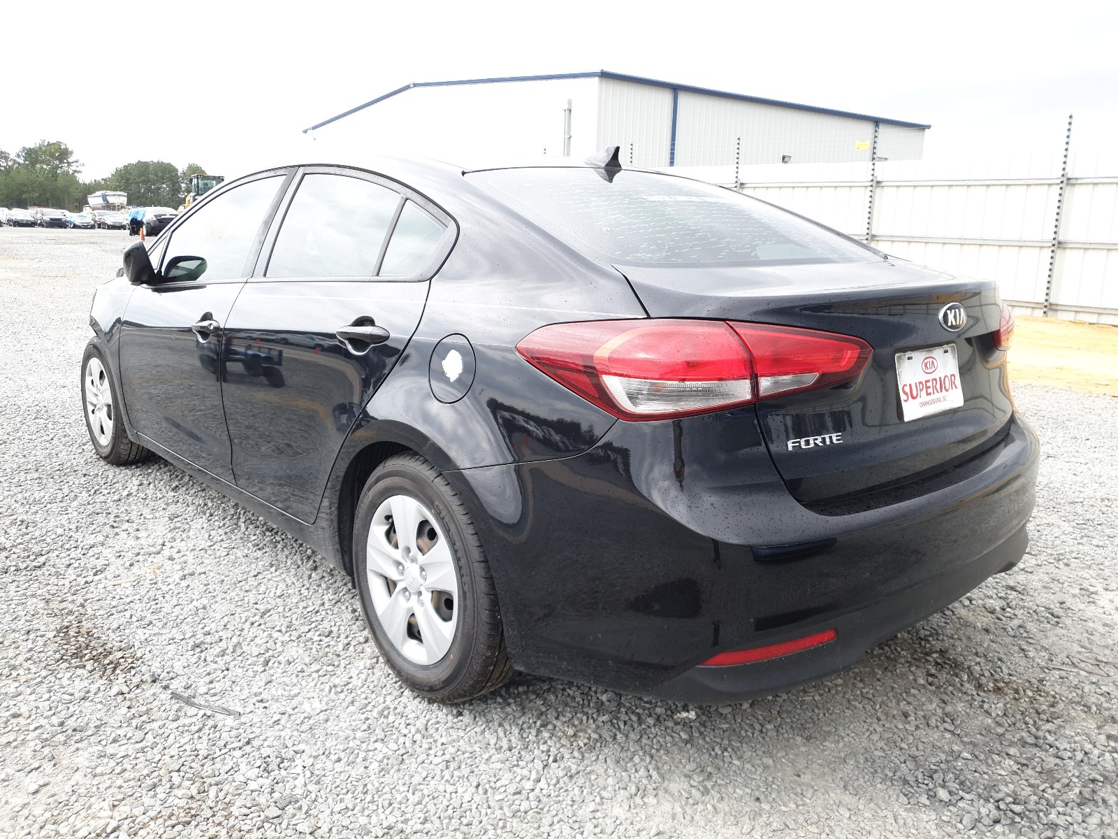 Zdjęcie 3 z aukcji – 2017 KIA FORTE LX z VIN 3KPFK4A78HE101149