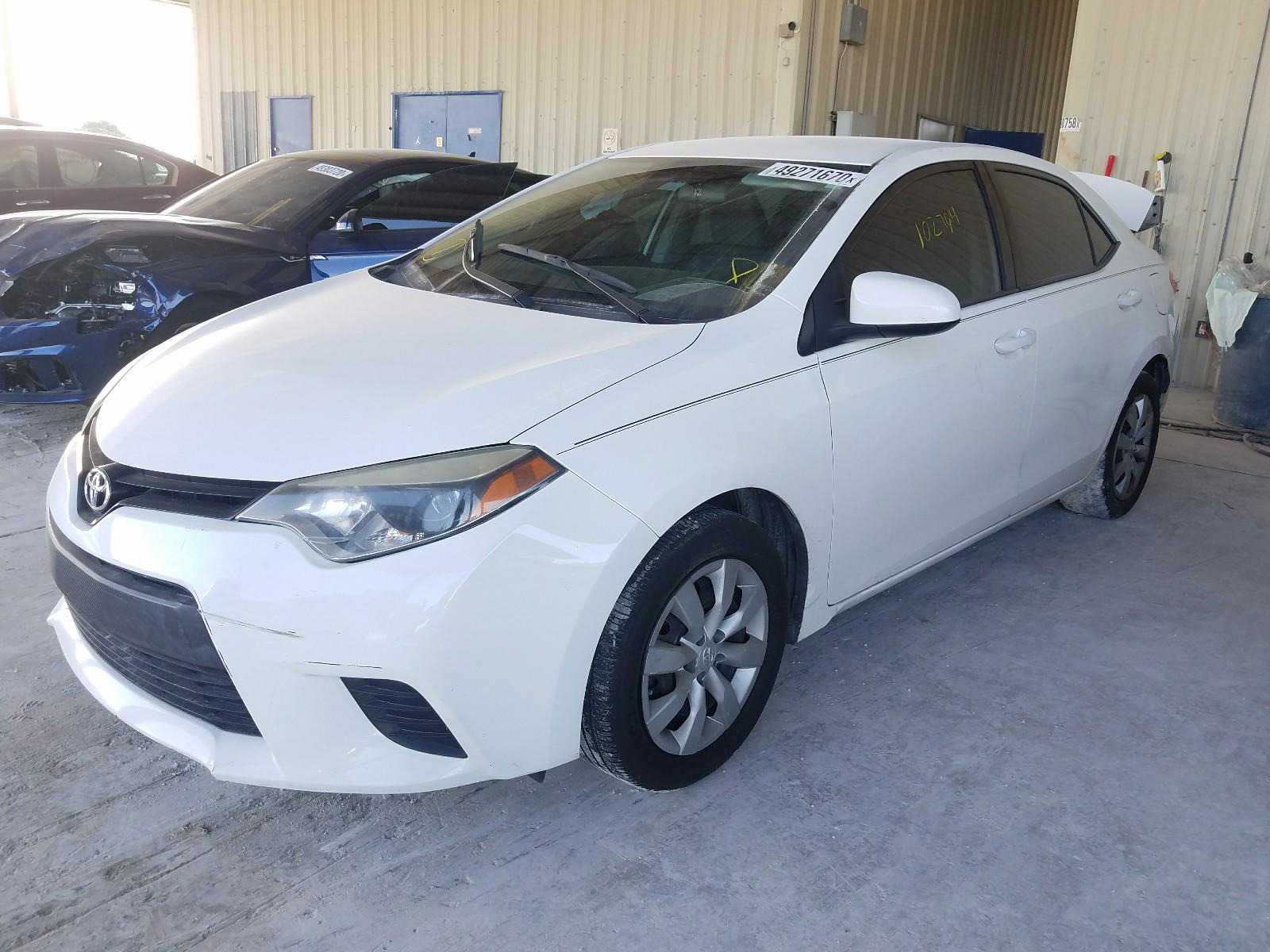 Photo 2 from auction – 2016 TOYOTA COROLLA L with VIN 5YFBURHE1GP449544