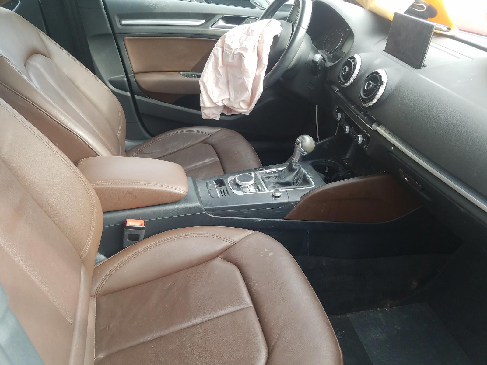 Photo 5 from auction – 2016 AUDI A3 PREMIUM with VIN WAUC7GFF5G1036202