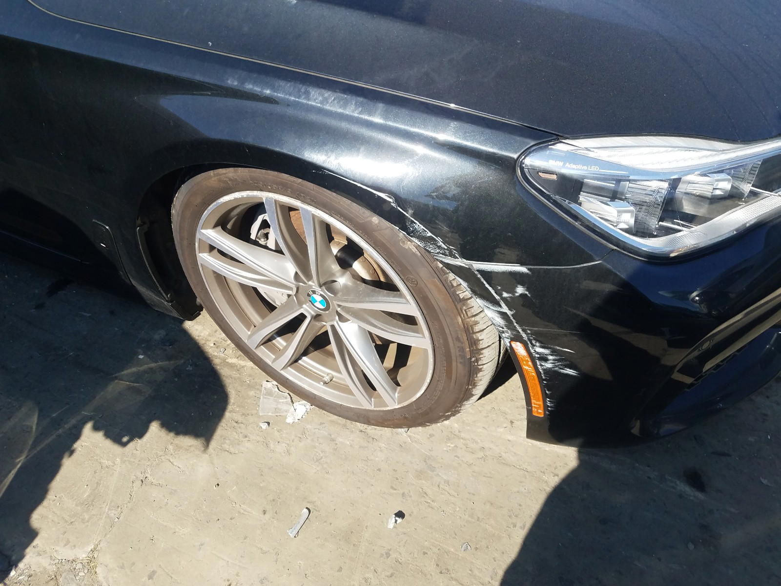 Photo 9 from auction – 2018 BMW 750 XI with VIN WBA7F2C5XJG424419