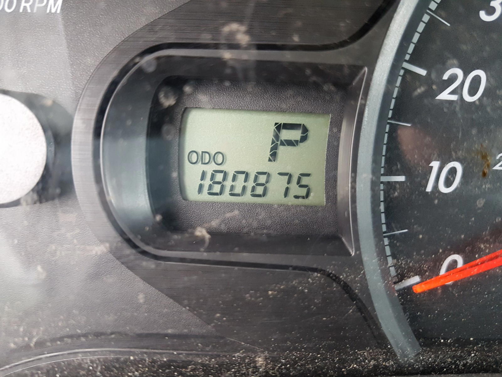 Photo 8 from auction – 2012 TOYOTA SIENNA LE with VIN 5TDKK3DC6CS249686