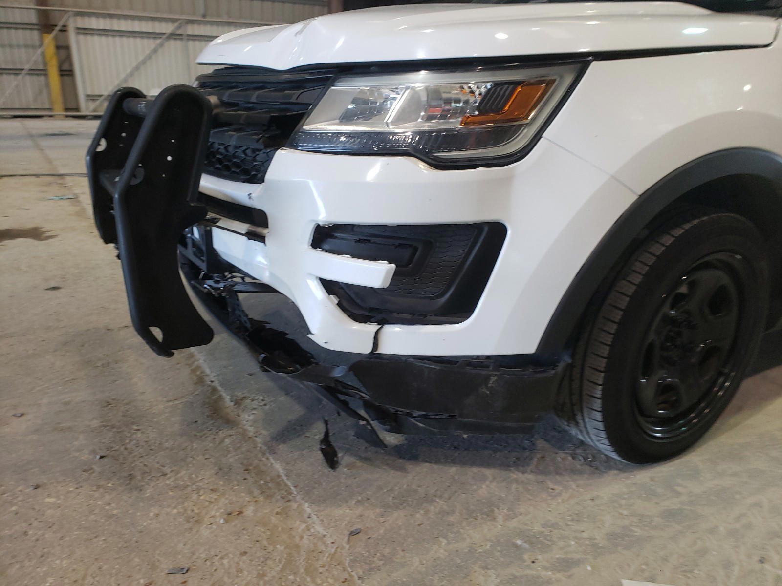 Photo 9 from auction – 2017 FORD EXPLORER P with VIN 1FM5K8AR4HGA79487
