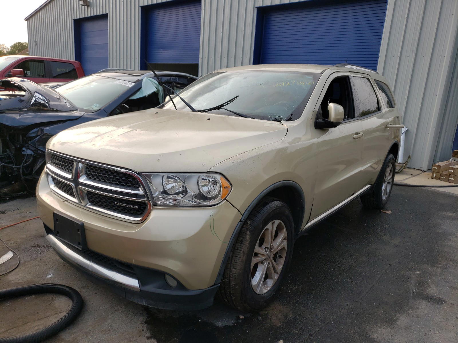 Photo 2 from auction – 2011 DODGE DURANGO CR with VIN 1D4RE4GG8BC599463