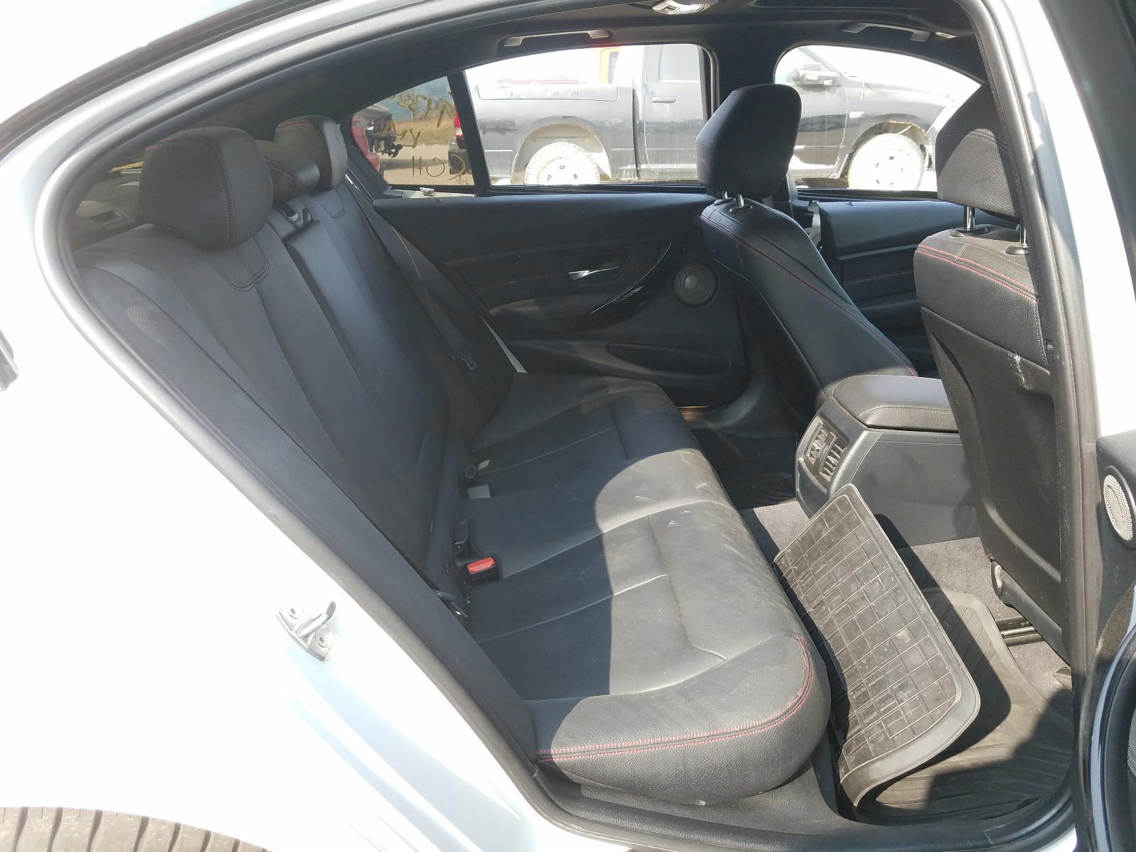 Photo 6 from auction – 2014 BMW 328 XI with VIN WBA3B3C58EJ981614