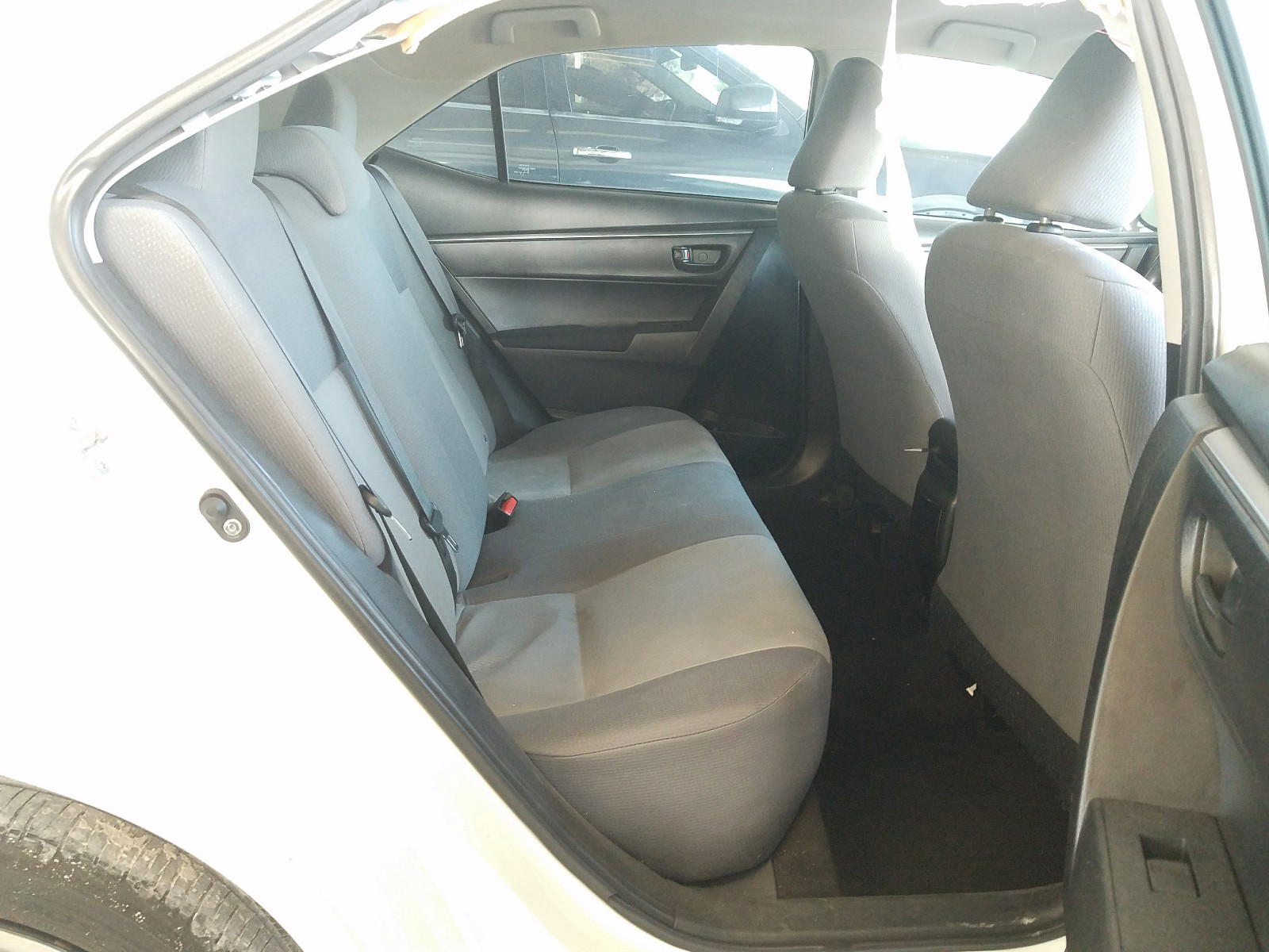 Photo 6 from auction – 2016 TOYOTA COROLLA L with VIN 5YFBURHE1GP449544