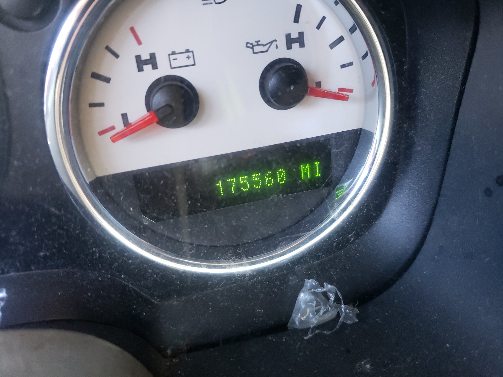 Photo 8 from auction – 2004 FORD F150 with VIN 1FTPX14544NC22801