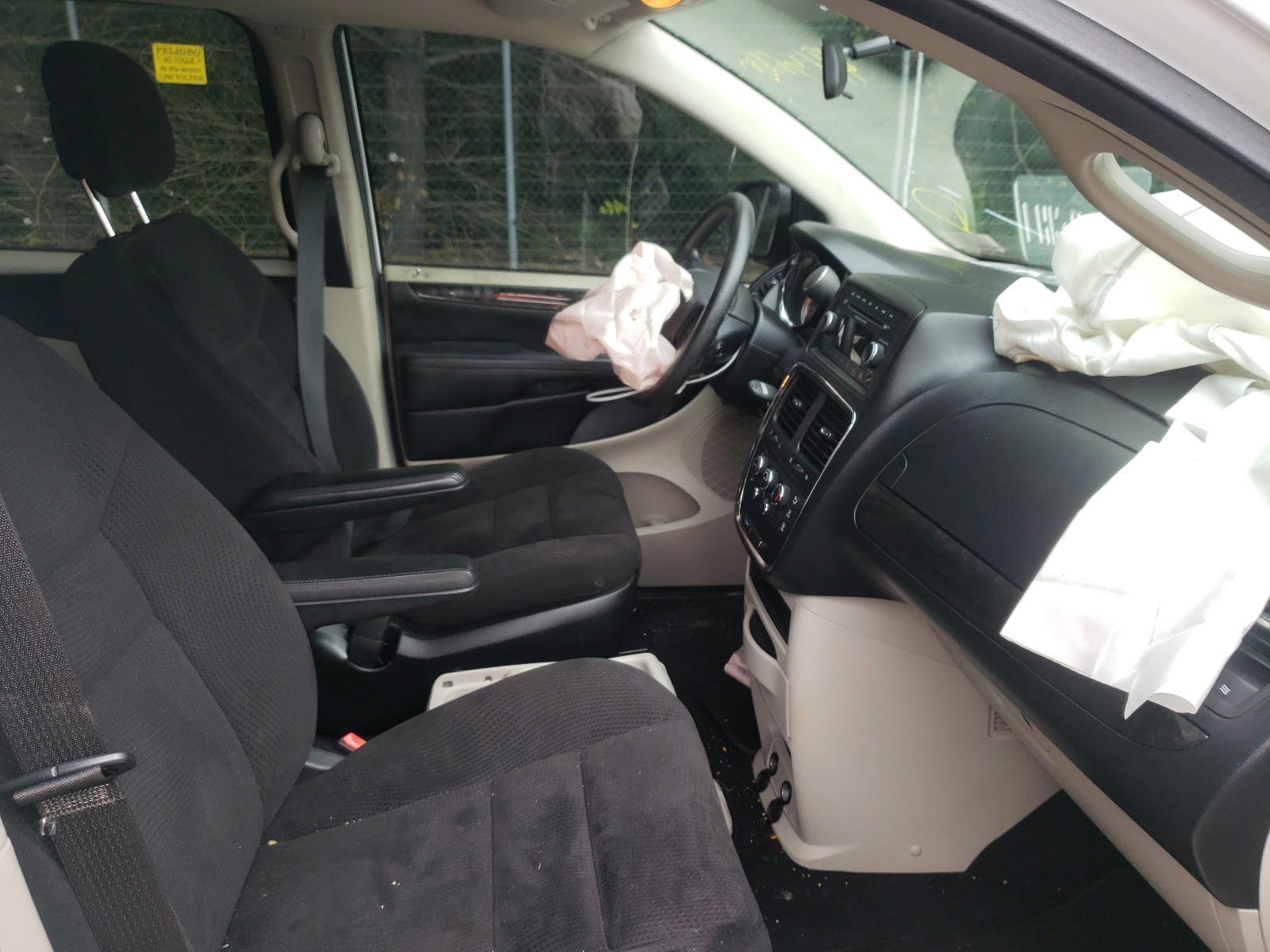 Photo 5 from auction – 2014 DODGE GRAND CARA with VIN 2C4RDGBG4ER379919