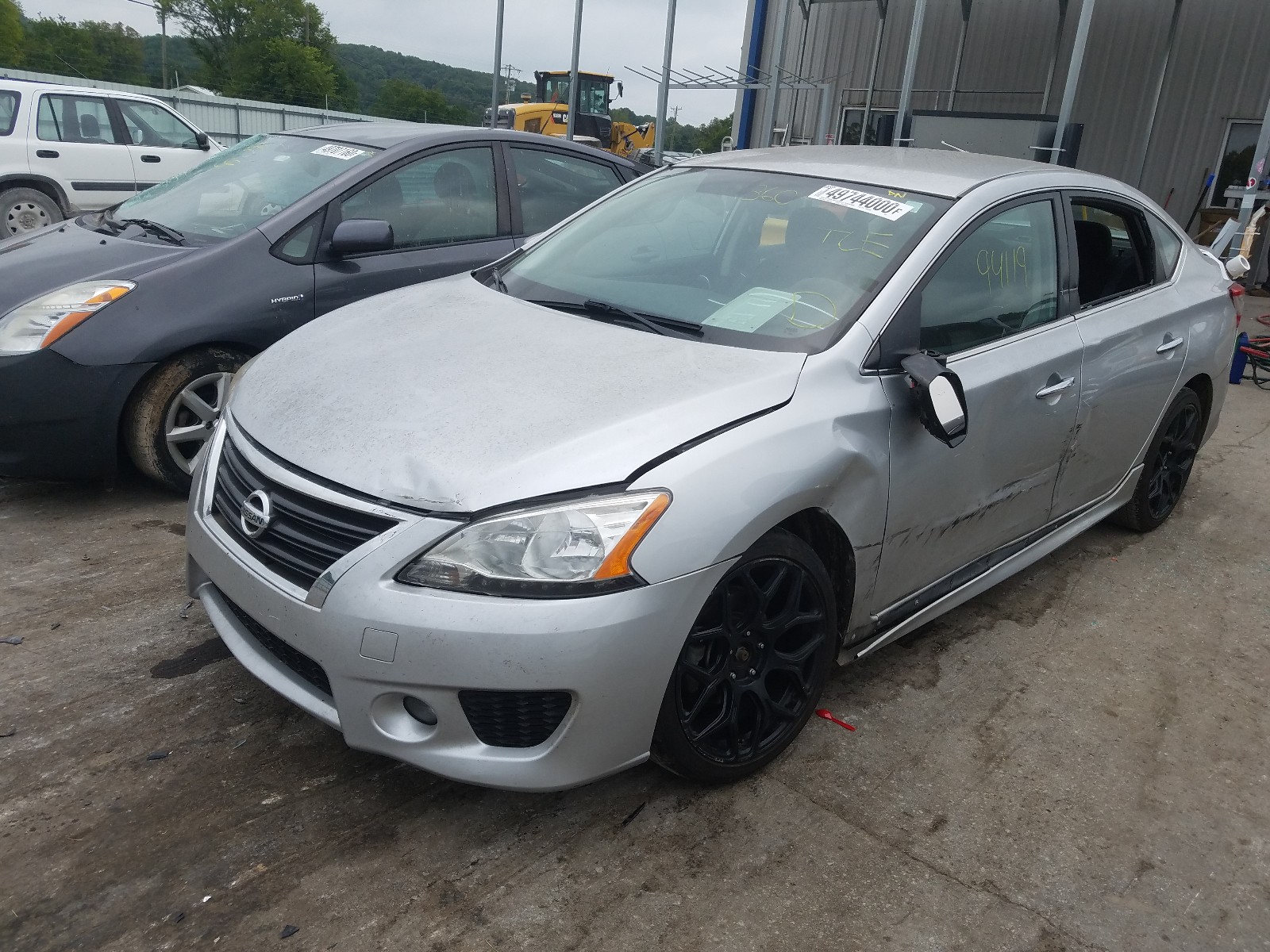Photo 2 from auction – 2015 NISSAN SENTRA with VIN 3N1AB7AP2FY233284