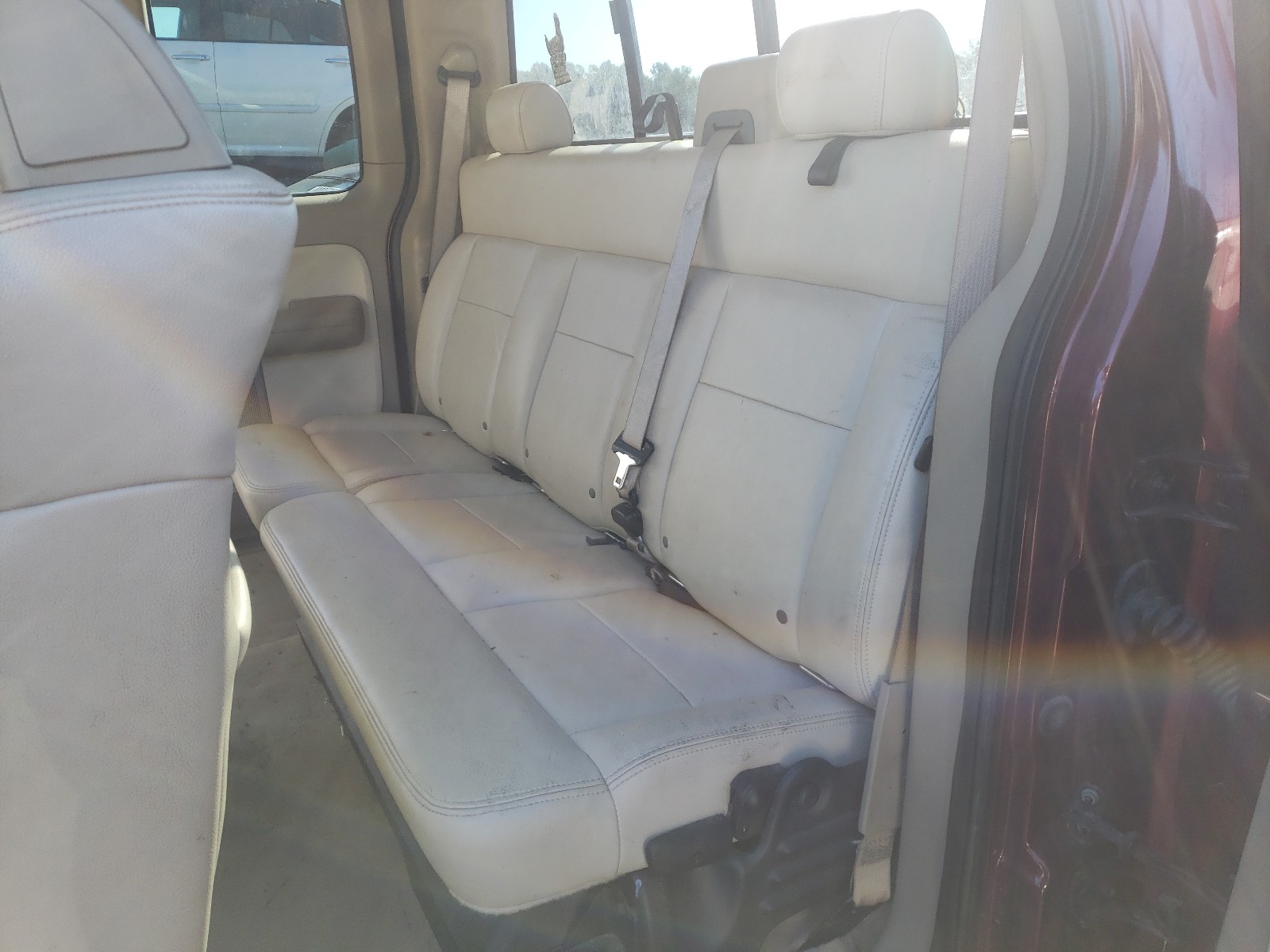 Photo 6 from auction – 2004 FORD F150 with VIN 1FTPX14544NC22801