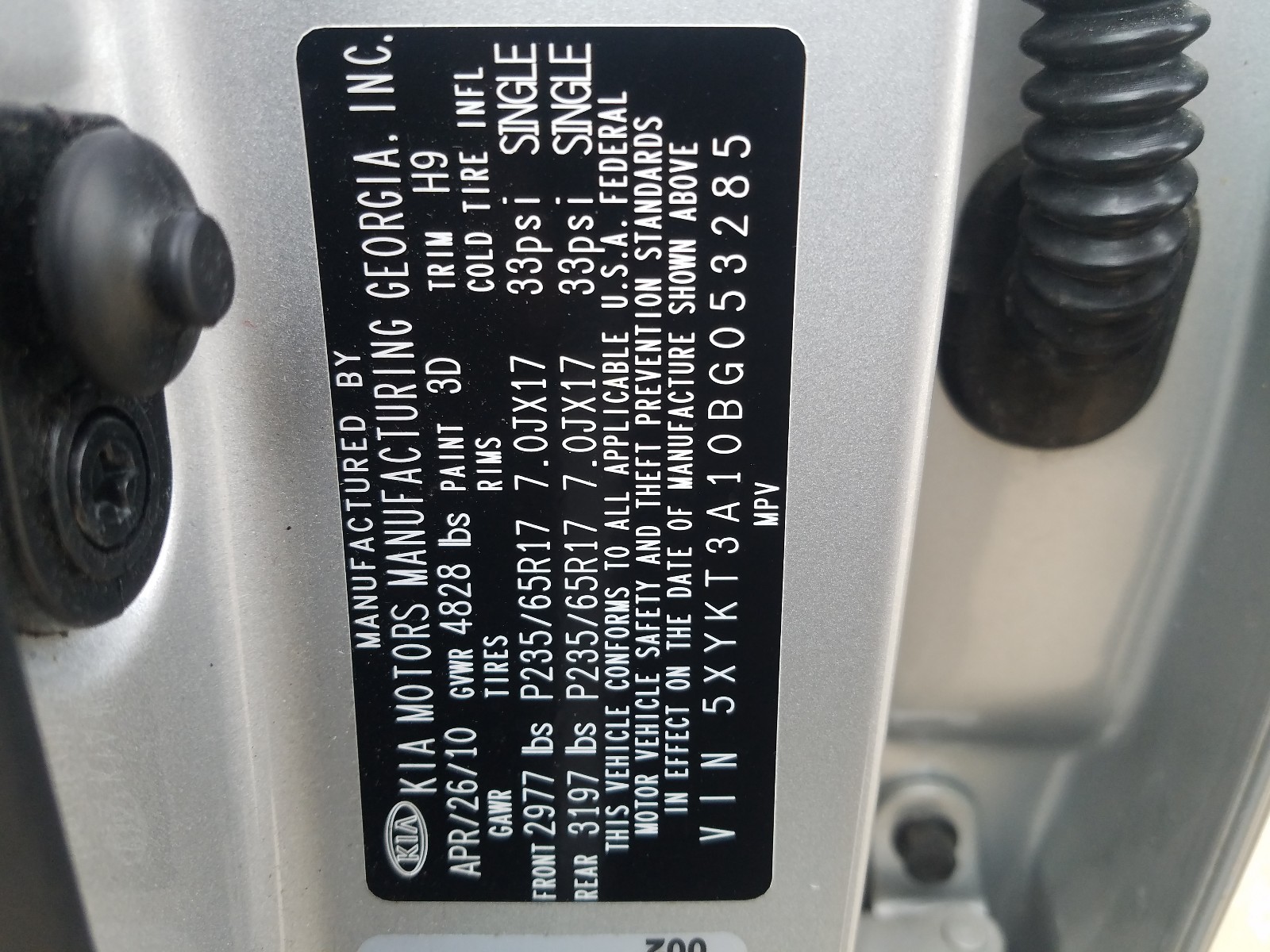 Photo 10 from auction – 2011 KIA SORENTO BA with VIN 5XYKT3A10BG053285