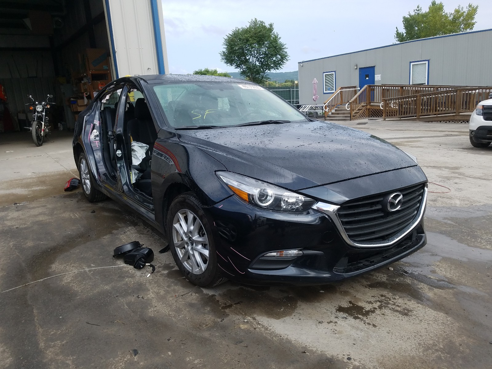 Photo 1 from auction – 2017 MAZDA 3 SPORT with VIN 3MZBN1U78HM104328