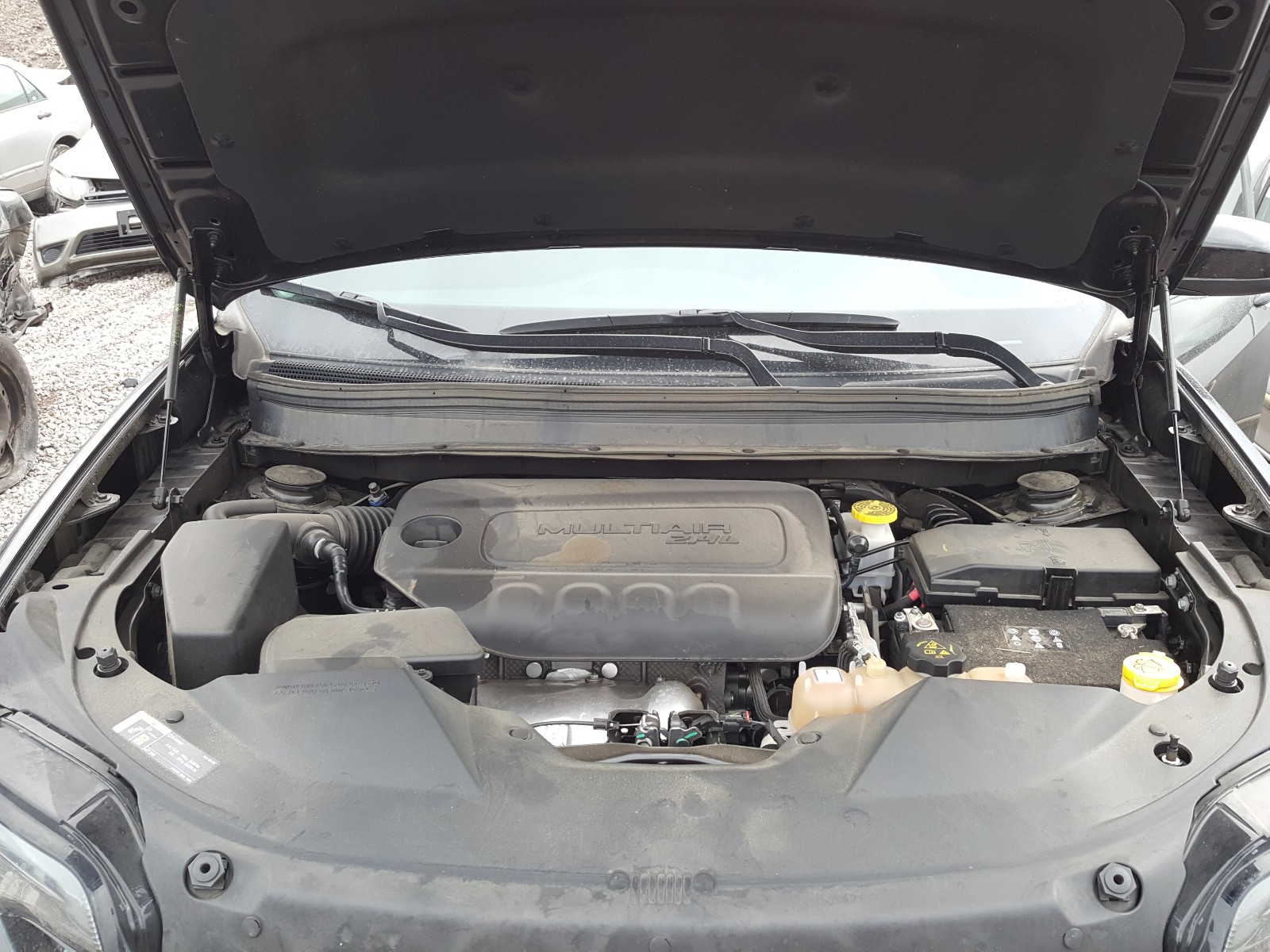 Photo 7 from auction – 2019 JEEP CHEROKEE L with VIN 1C4PJLCB5KD357681