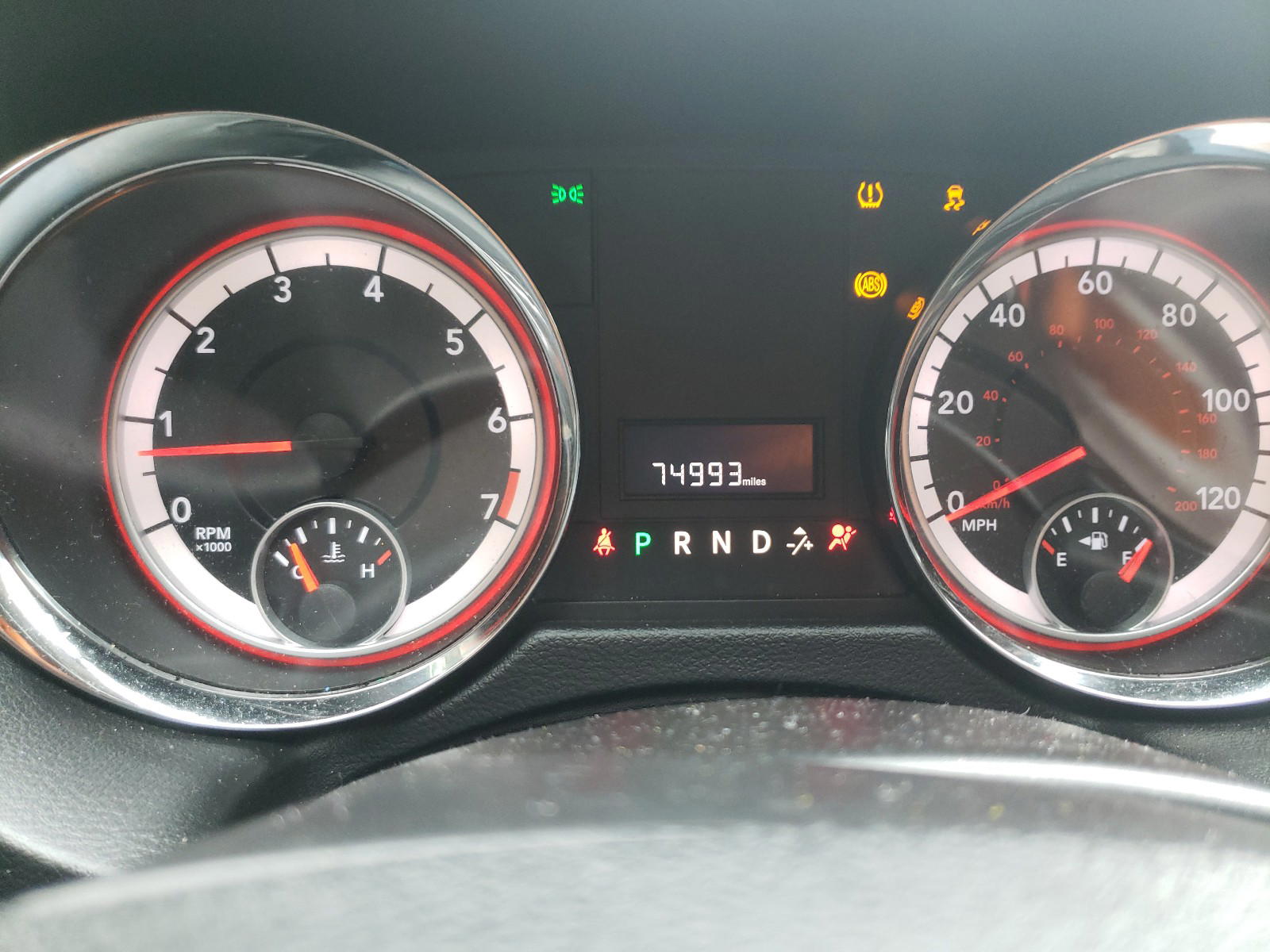 Photo 8 from auction – 2014 DODGE GRAND CARA with VIN 2C4RDGBG4ER379919