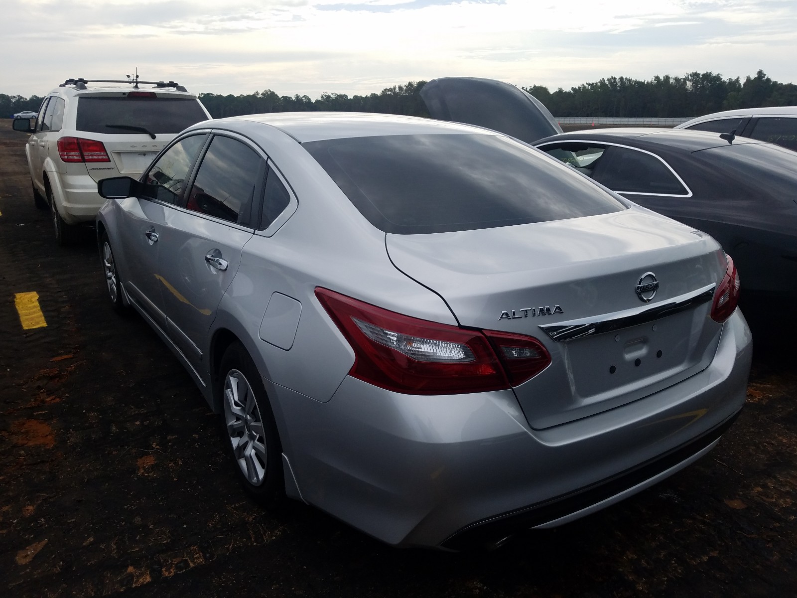 Photo 3 from auction – 2018 NISSAN ALTIMA 2.5 with VIN 1N4AL3AP2JC480413