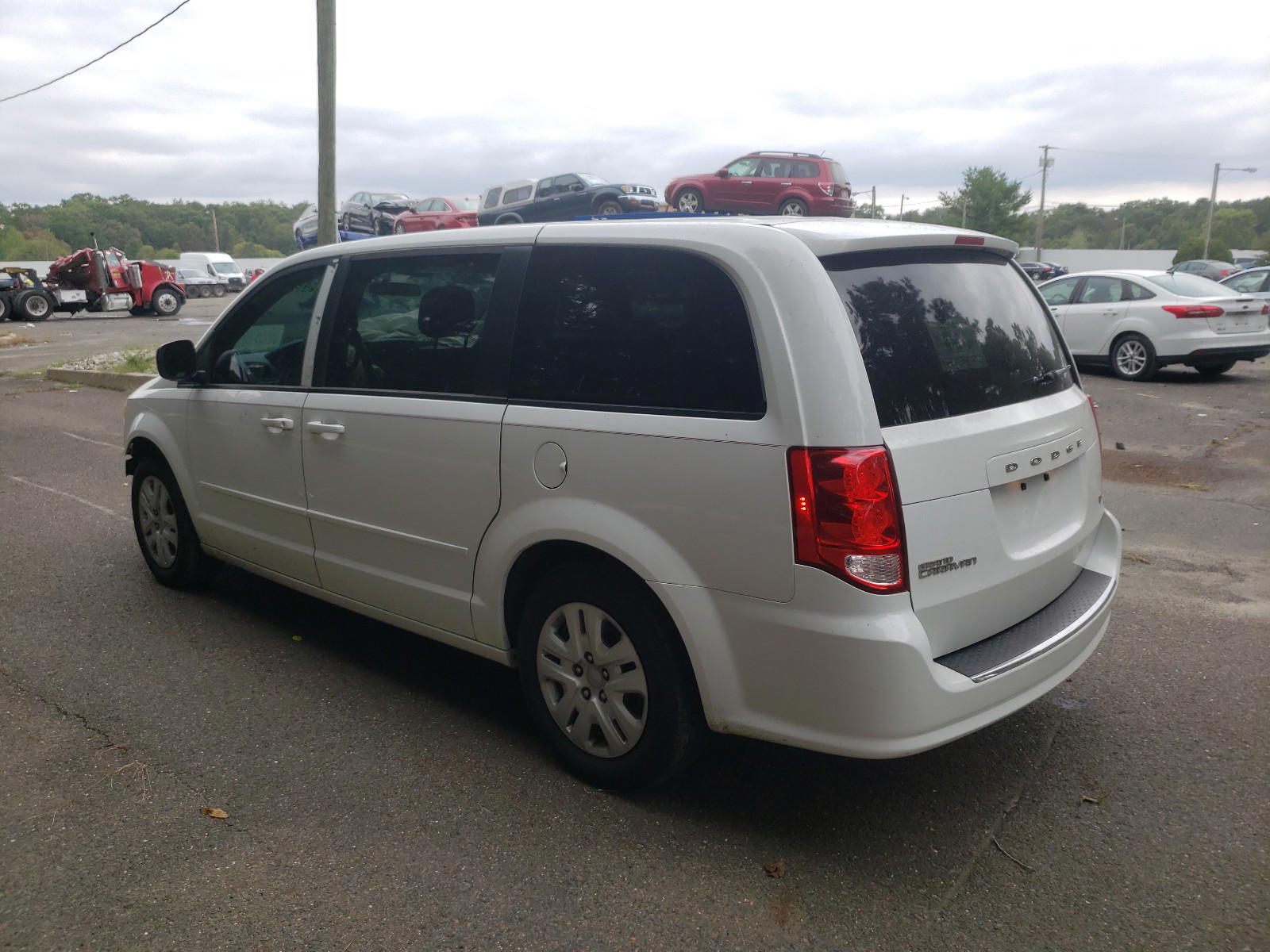 Photo 3 from auction – 2014 DODGE GRAND CARA with VIN 2C4RDGBG4ER379919