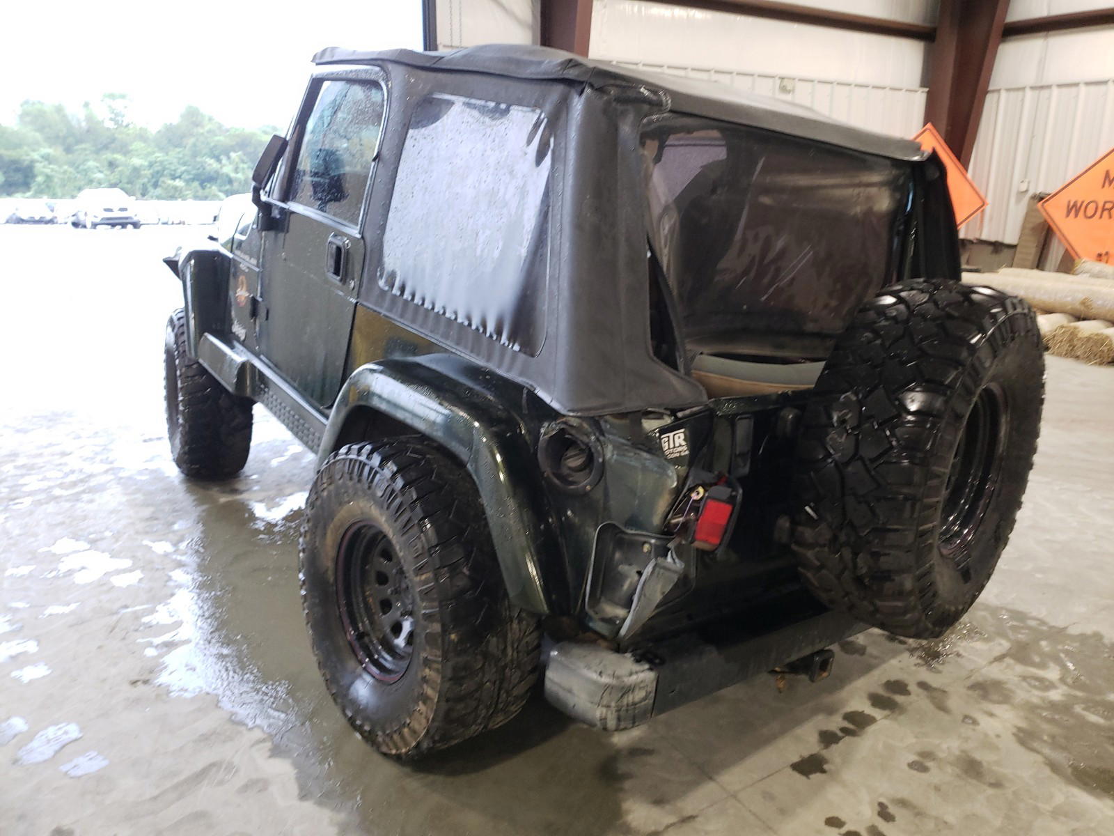 Photo 3 from auction – 1998 JEEP WRANGLER / with VIN 1J4FY49S0WP787993