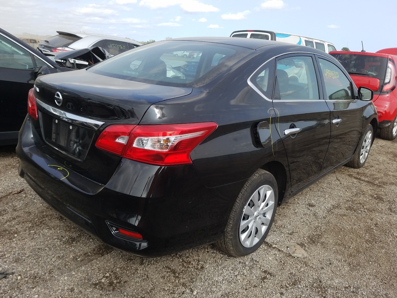 Photo 4 from auction – 2019 NISSAN SENTRA S with VIN 3N1AB7AP3KY313381
