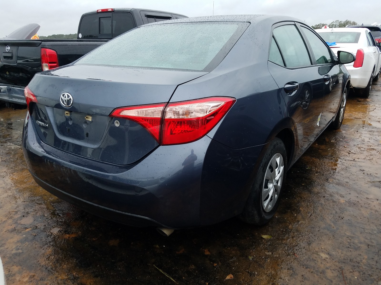 Photo 4 from auction – 2018 TOYOTA COROLLA L with VIN 5YFBURHE4JP825757