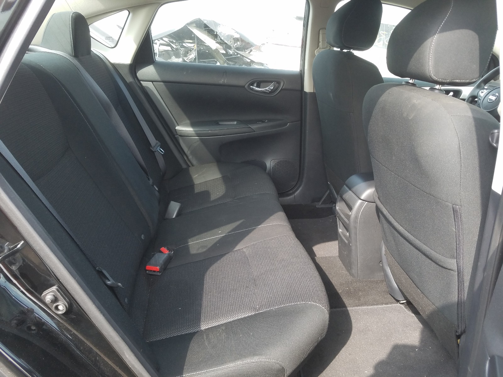 Photo 6 from auction – 2019 NISSAN SENTRA S with VIN 3N1AB7AP3KY313381