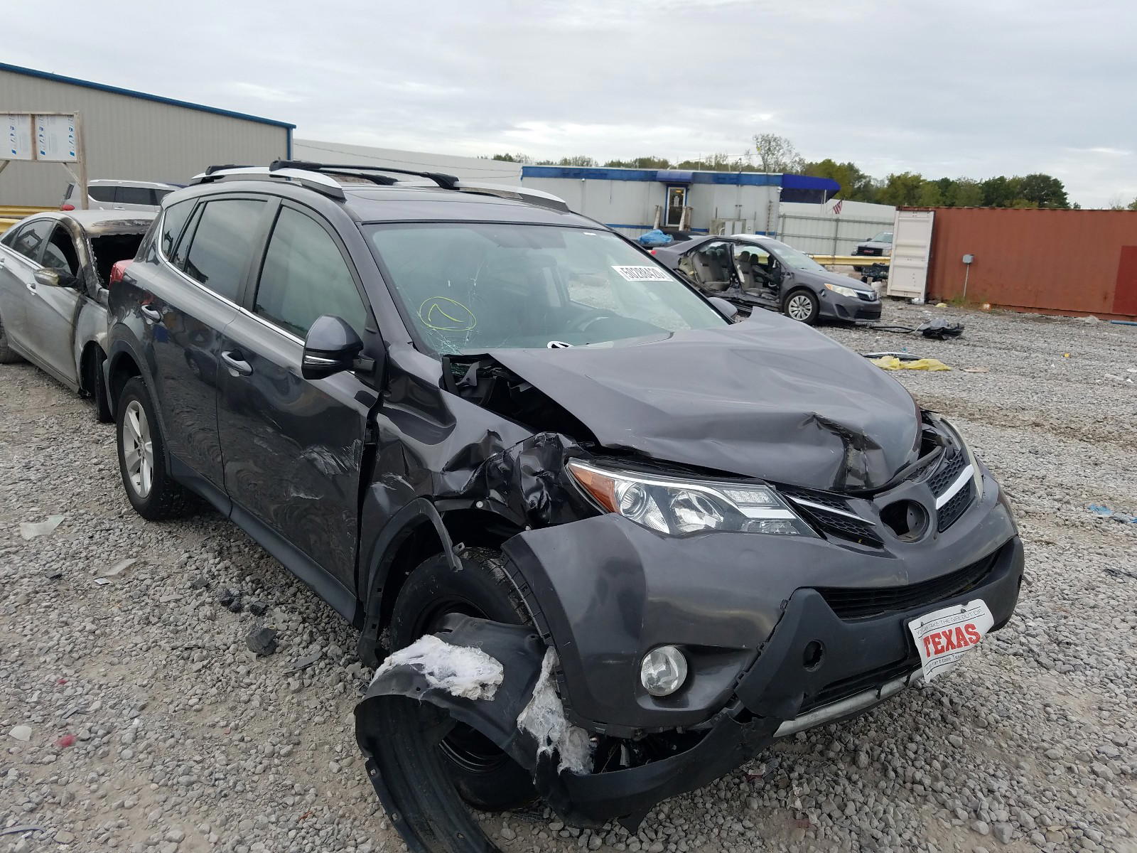 TOYOTA RAV4 2014 with VIN 2T3WFREV5EW077676 - Photo from auction