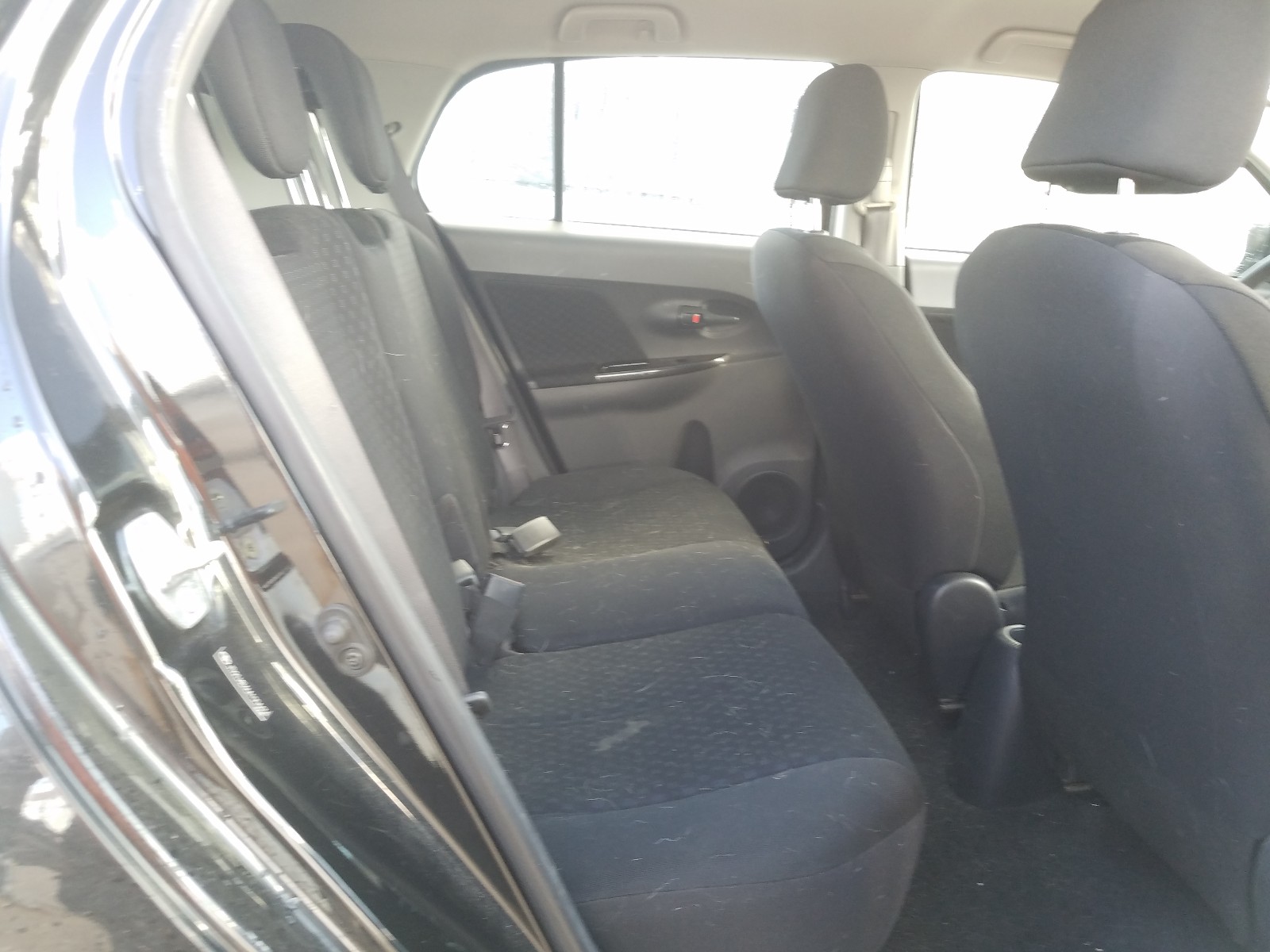 Photo 6 from auction – 2010 TOYOTA SCION XD with VIN JTKKU4B46A1004434