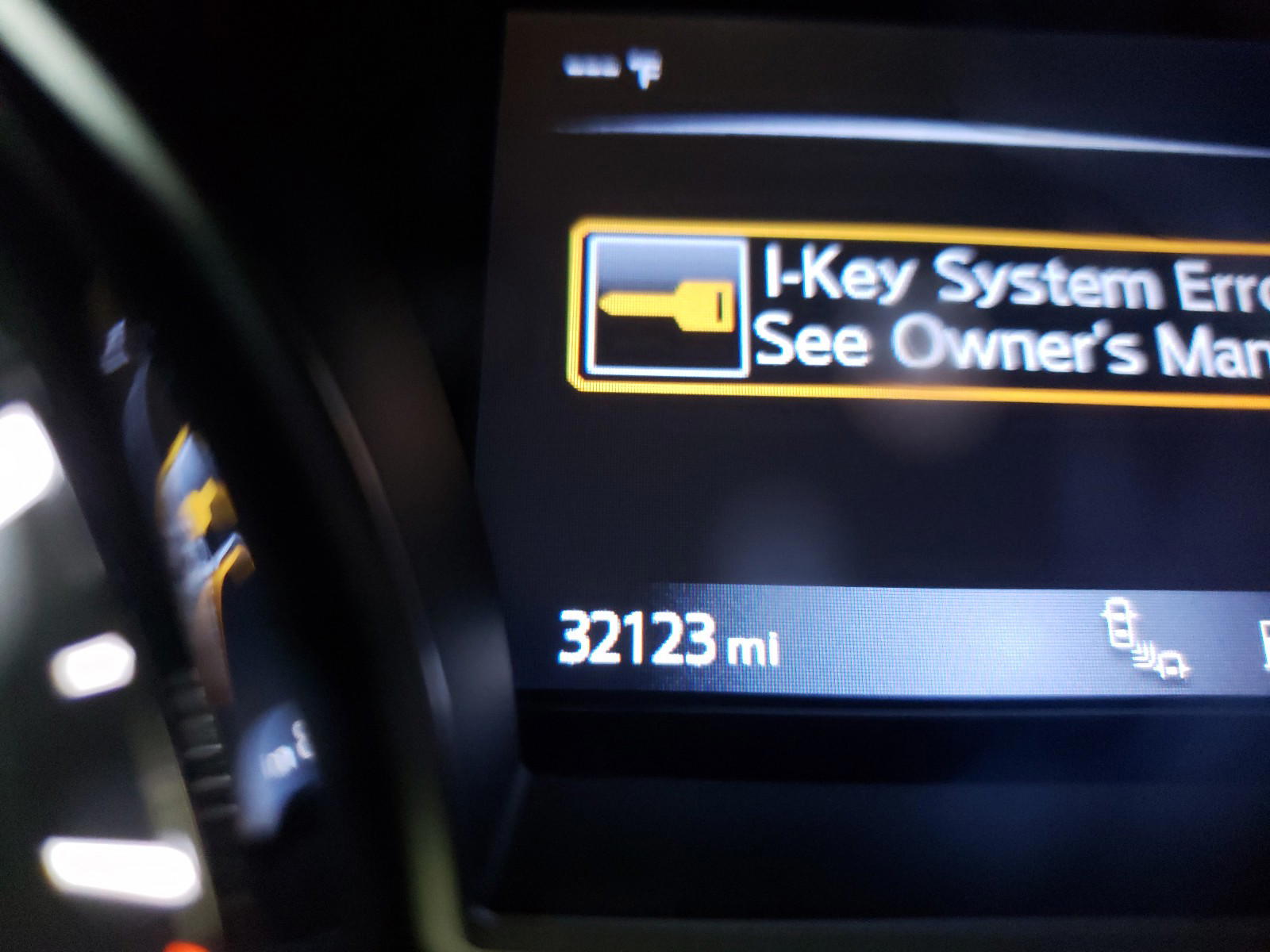 Photo 8 from auction – 2017 NISSAN ALTIMA 2.5 with VIN 1N4AL3AP0HC297635