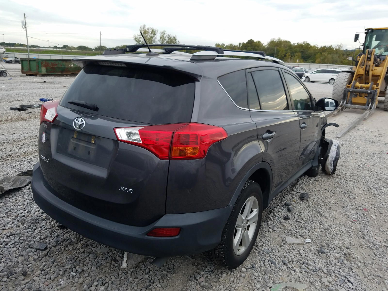 Photo 4 from auction – 2014 TOYOTA RAV4 with VIN 2T3WFREV5EW077676