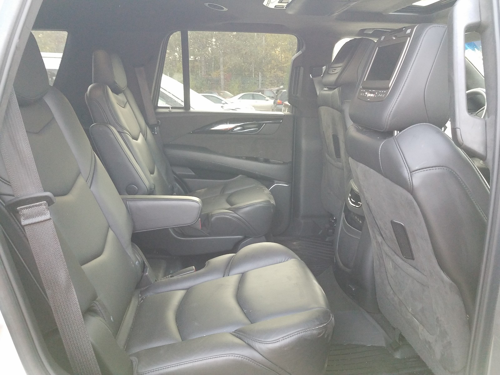 Zdjęcie 6 z aukcji – 2019 CADILLAC ESCALADE P z VIN 1GYS4DKJ6KR307420