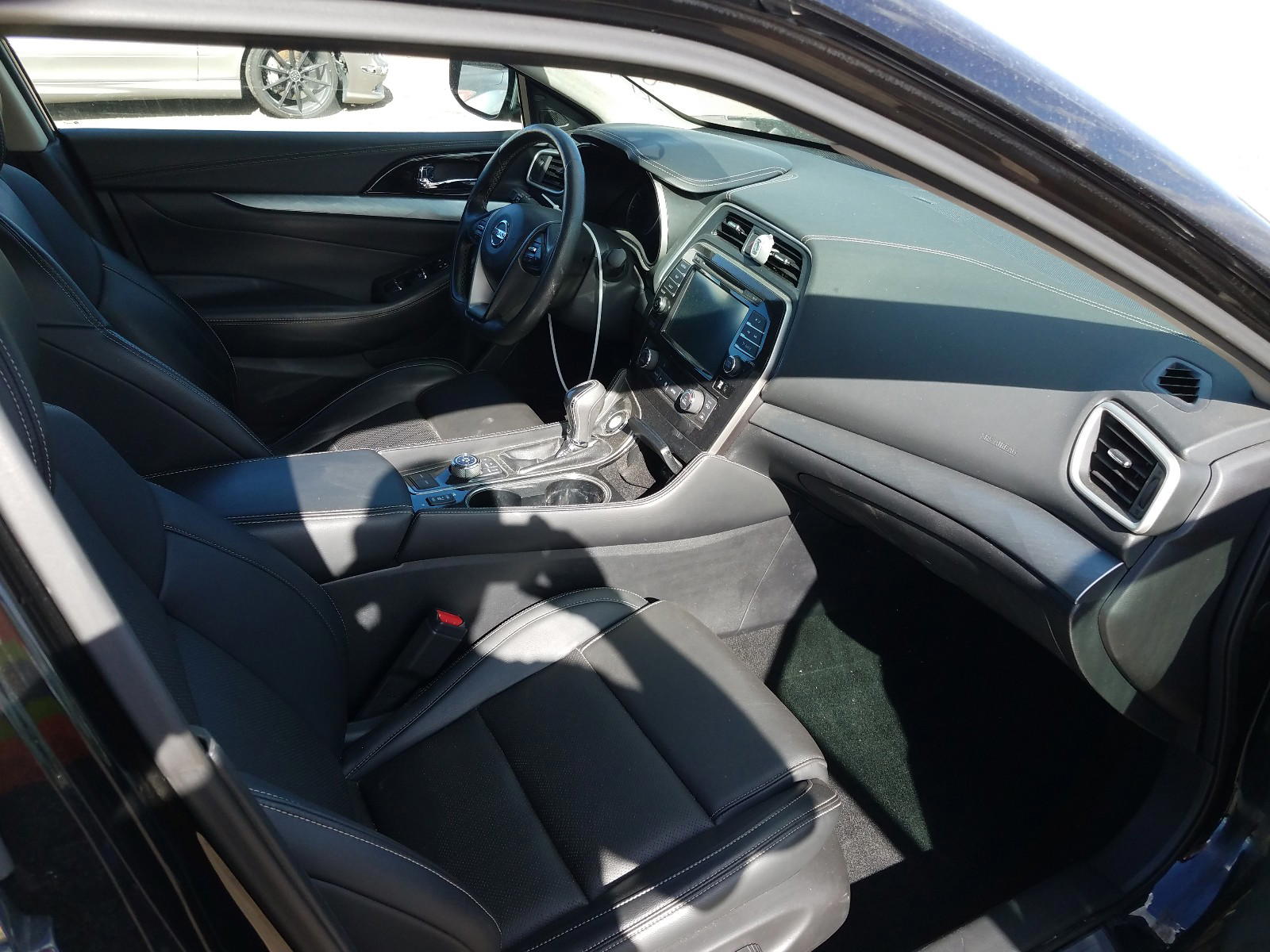Photo 5 from auction – 2016 NISSAN MAXIMA 3.5 with VIN 1N4AA6AP2GC431633