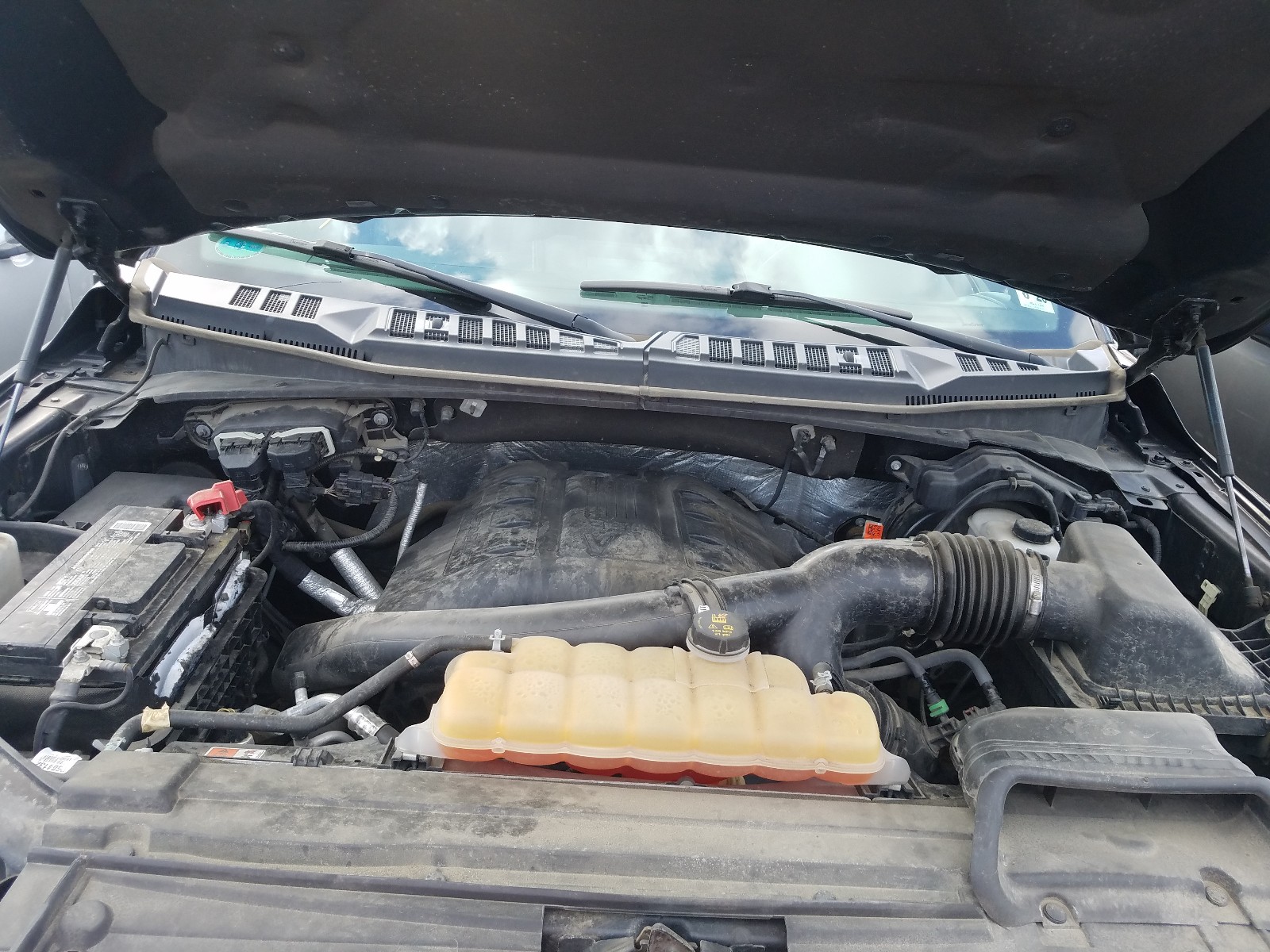 Photo 7 from auction – 2015 FORD F150 SUPER with VIN 1FTFW1EG9FFA83325