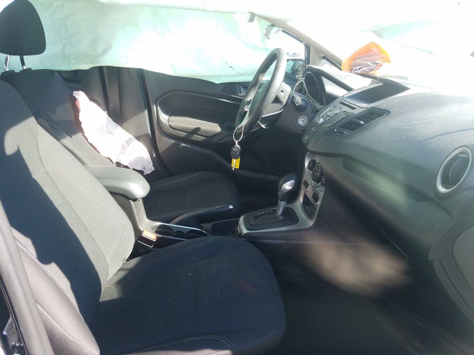 Photo 5 from auction – 2018 FORD FIESTA SE with VIN 3FADP4BJ5JM133772