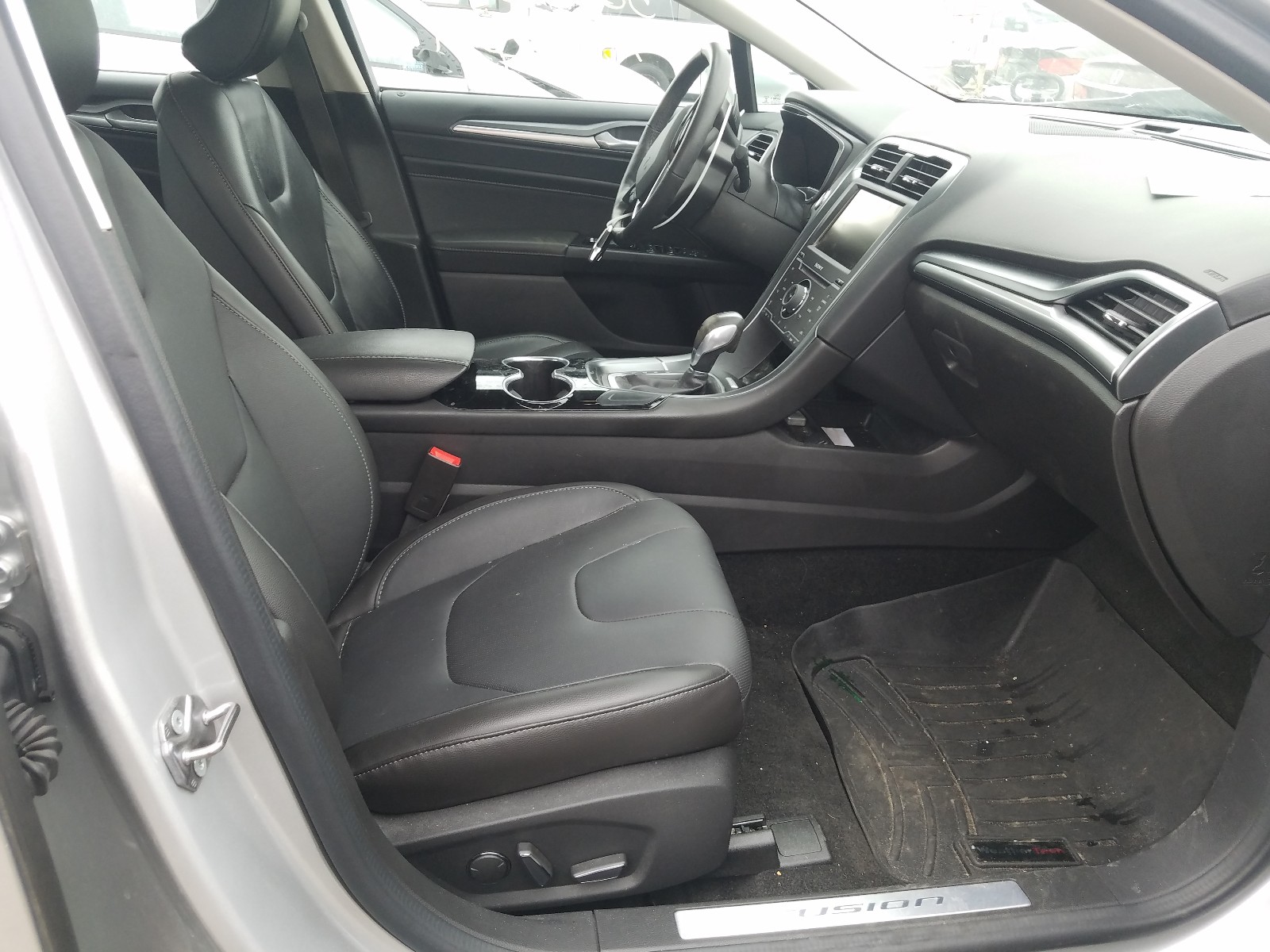 Photo 5 from auction – 2015 FORD FUSION TIT with VIN 3FA6P0K93FR263244