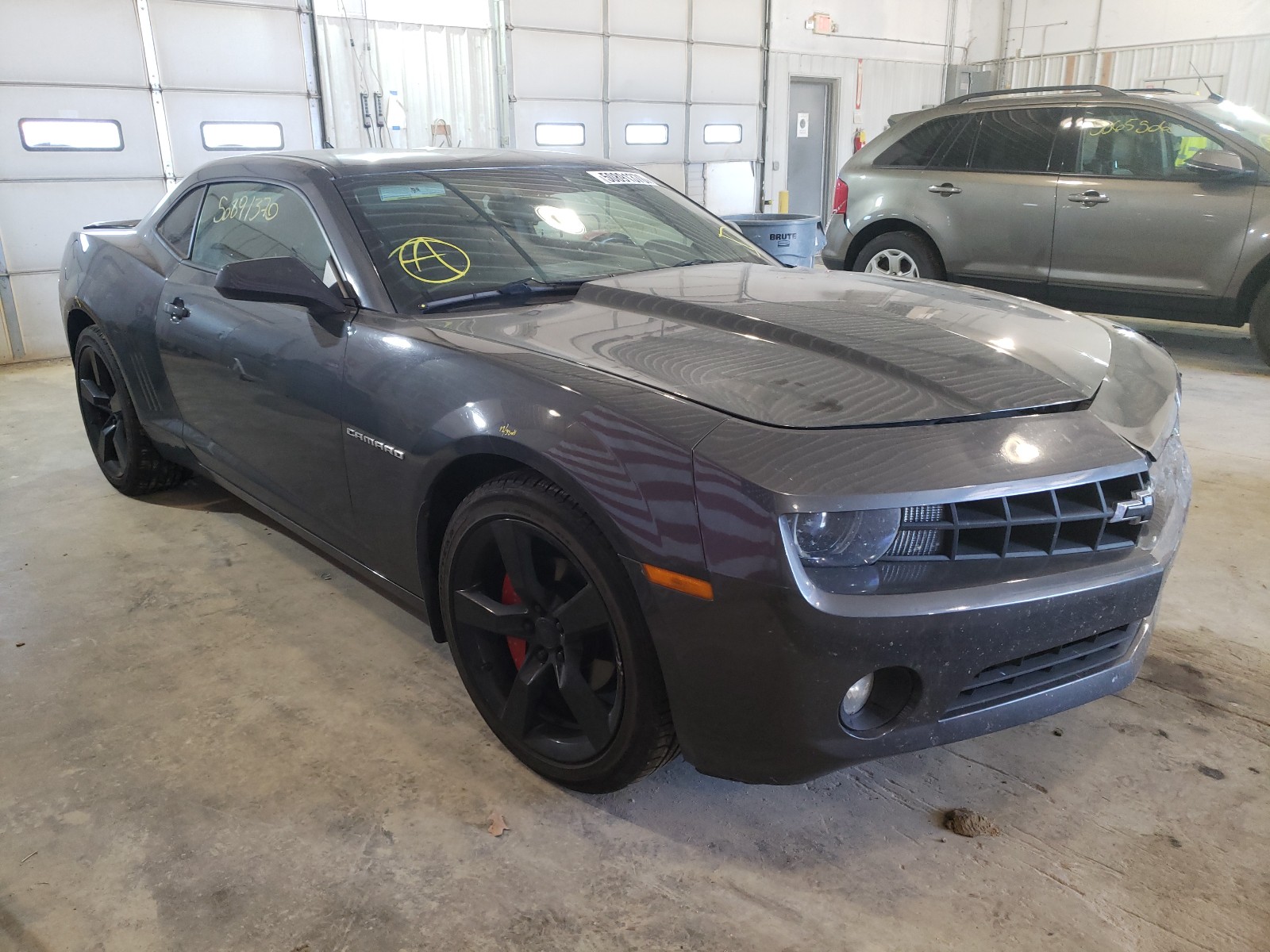 CHEVROLET CAMARO LT 2011 with VIN 2G1FB1ED6B9128542 - Photo from auction