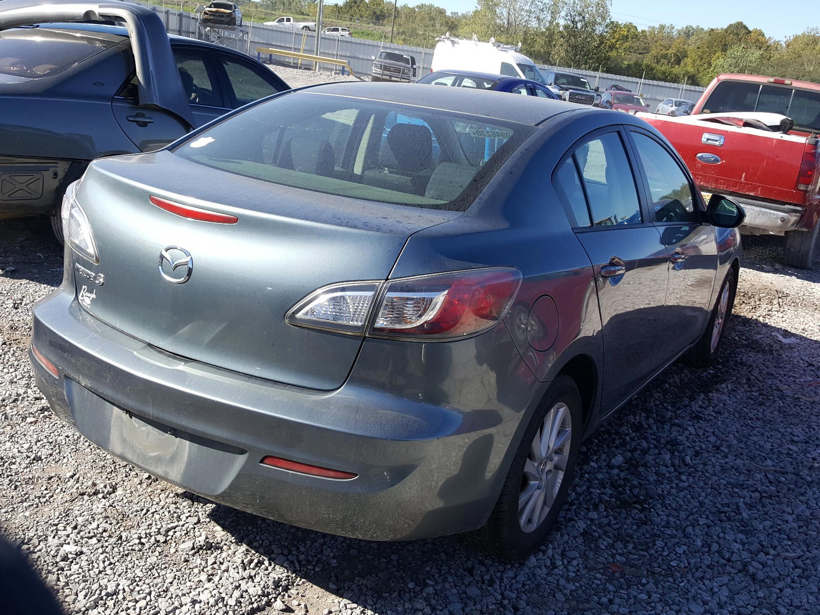 Photo 4 from auction – 2012 MAZDA 3 with VIN JM1BL1VFXC1514018