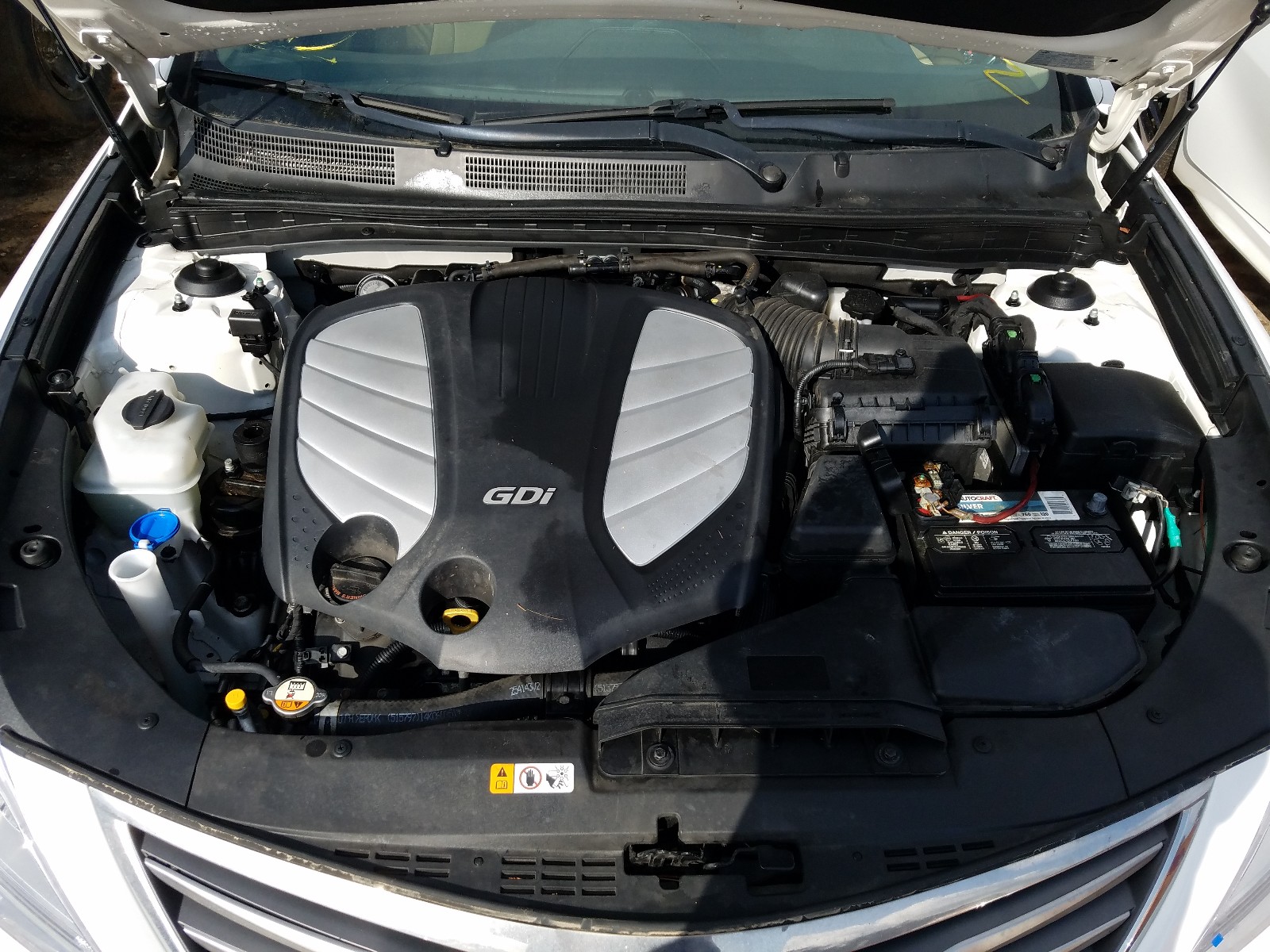 Photo 7 from auction – 2015 HYUNDAI AZERA with VIN KMHFG4JGXFA442369