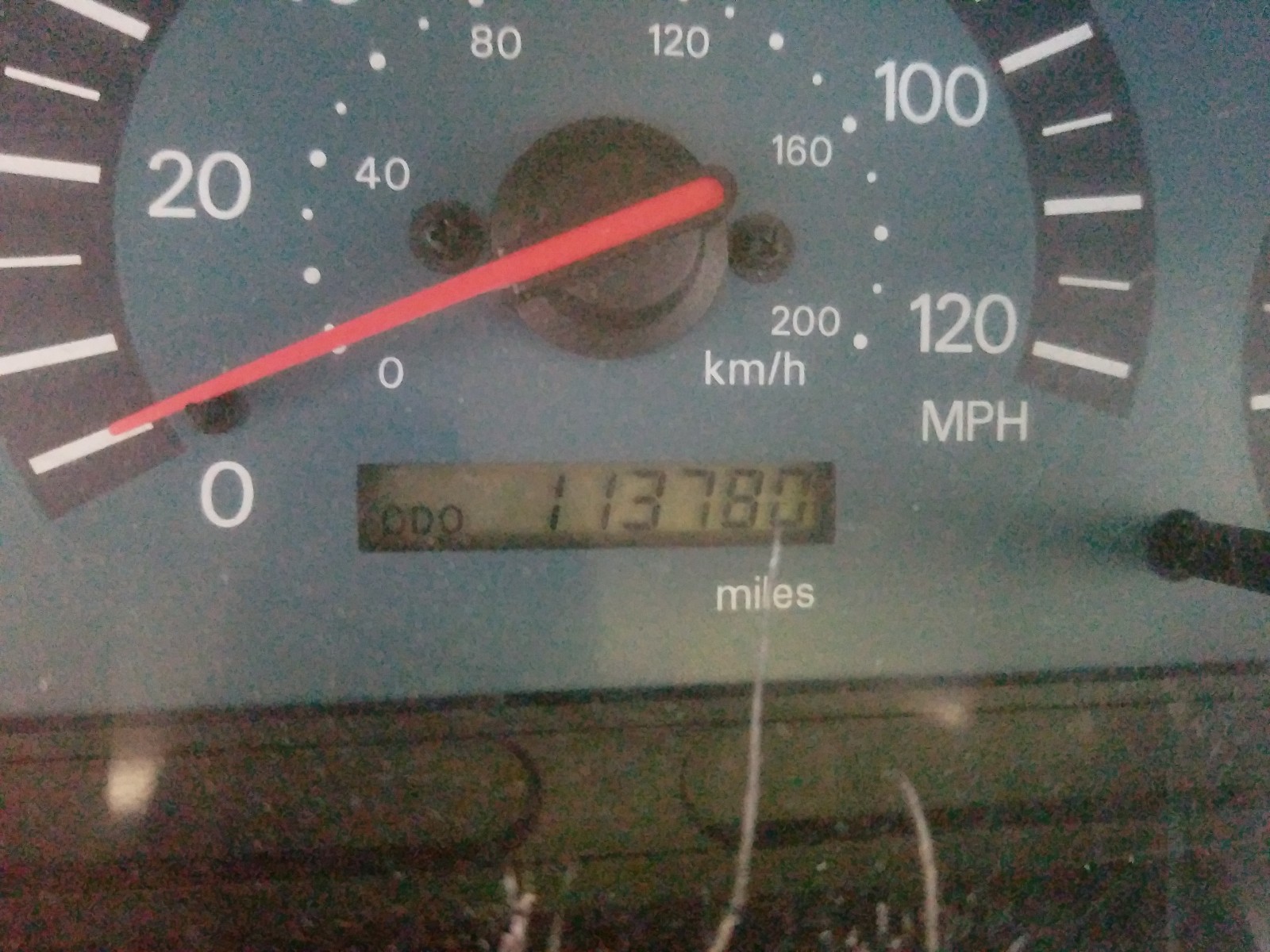 Photo 8 from auction – 2002 MITSUBISHI GALANT ES with VIN 4A3AA46H72E027270