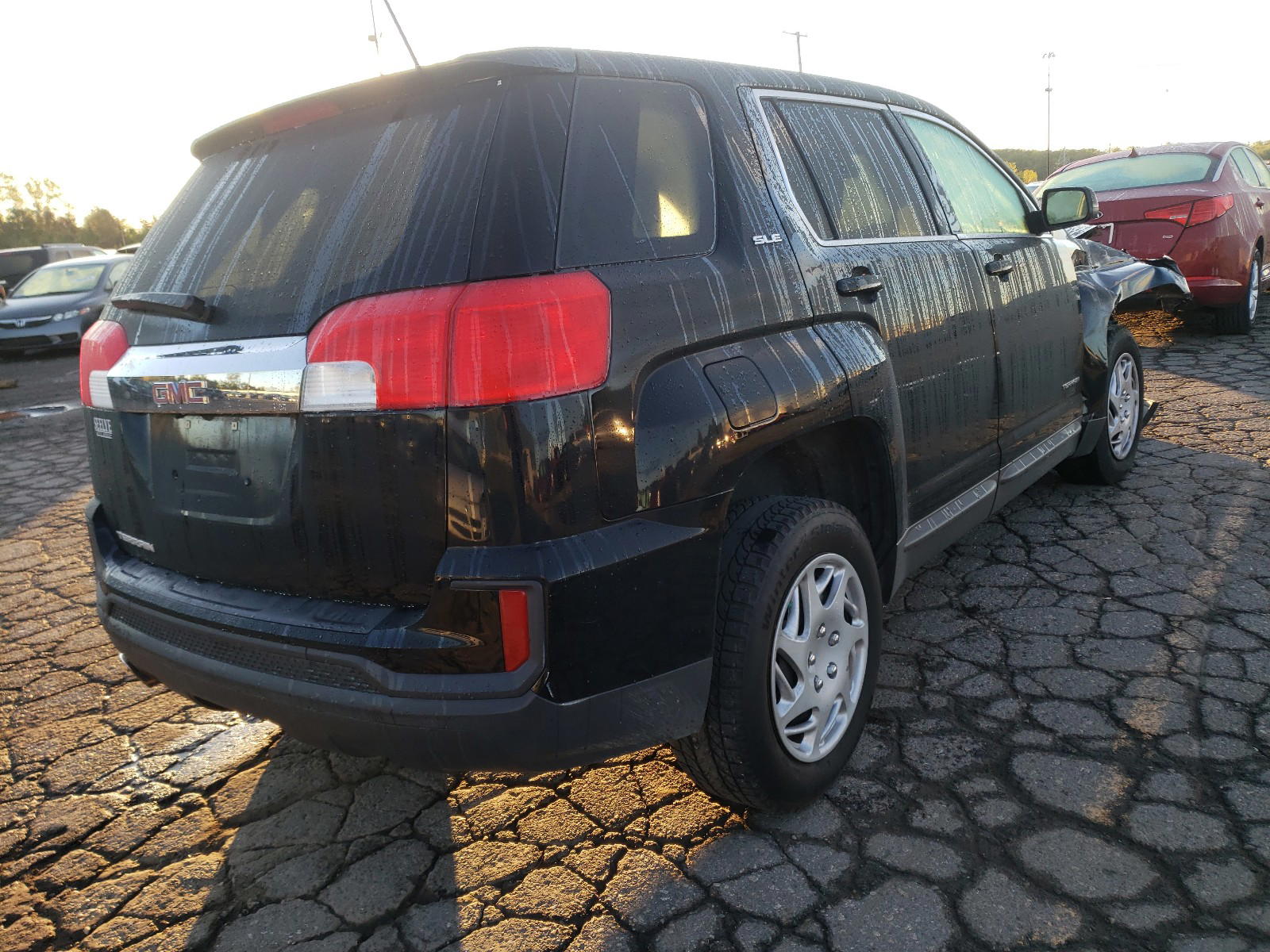 Photo 4 from auction – 2017 GMC TERRAIN SL with VIN 2GKALMEK8H6335060