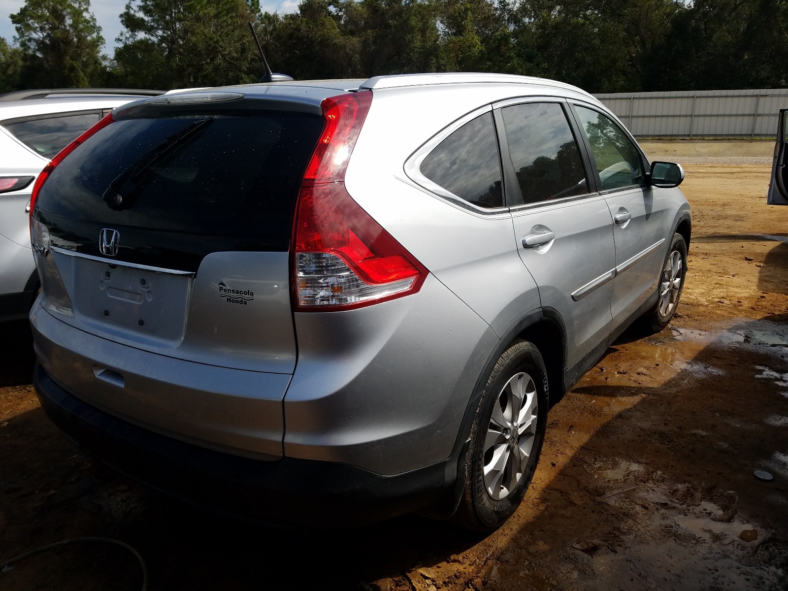 Photo 4 from auction – 2014 HONDA CR-V EXL with VIN 2HKRM3H71EH516831