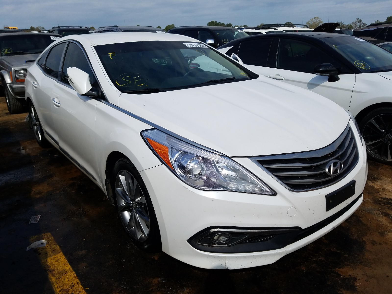 HYUNDAI AZERA 2015 with VIN KMHFG4JGXFA442369 - Photo from auction
