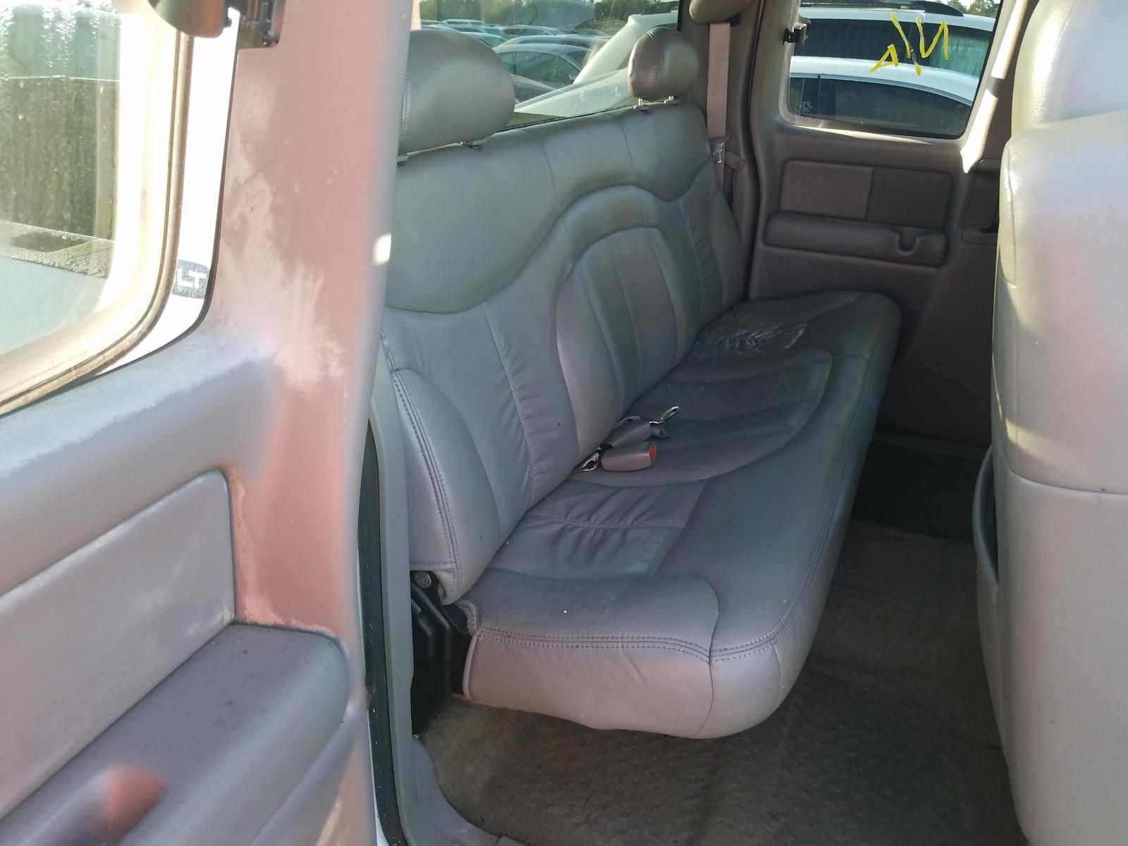 Photo 6 from auction – 2000 GMC NEW SIERRA with VIN 2GTEK19T2Y1356498