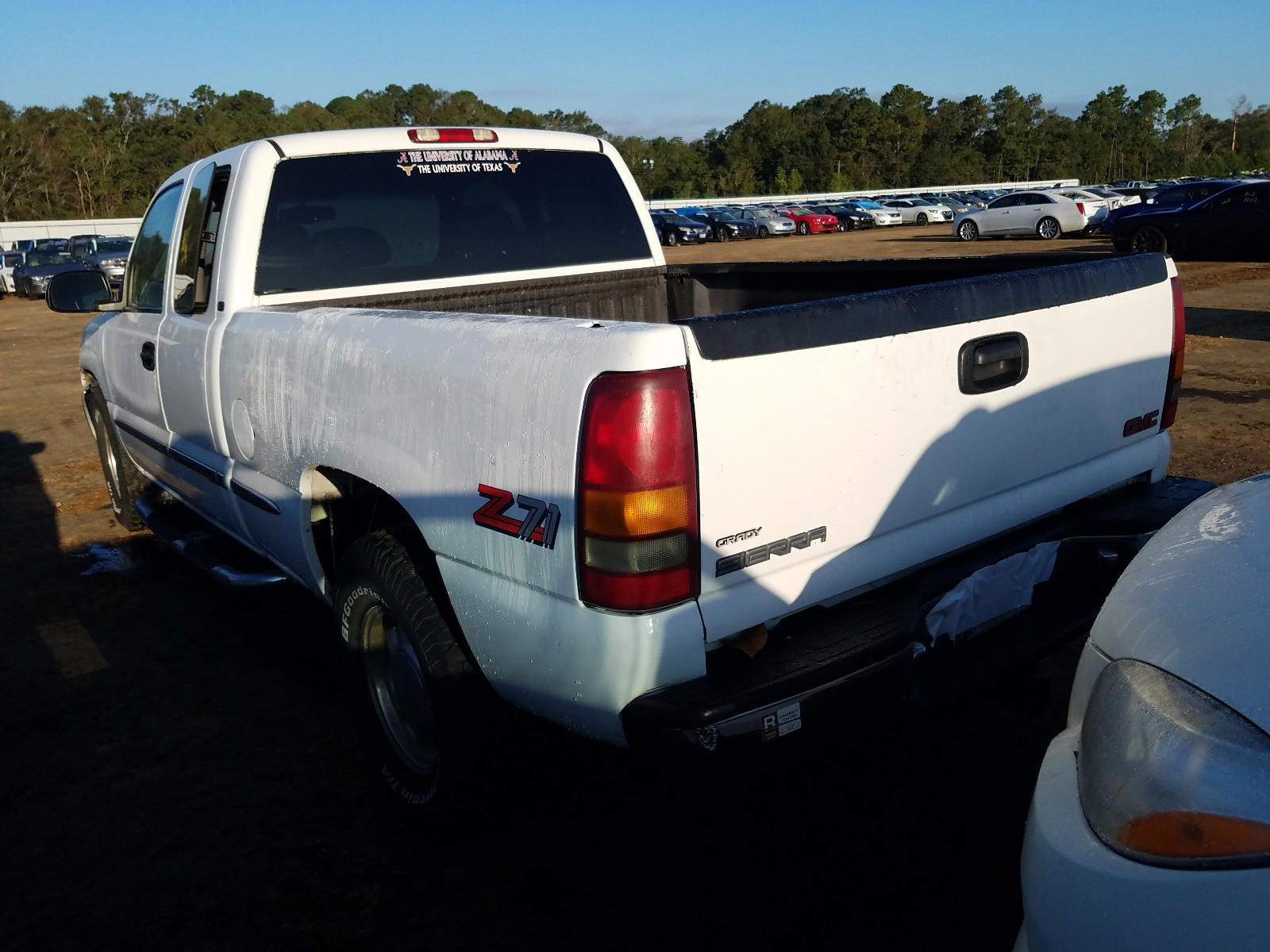 Photo 3 from auction – 2000 GMC NEW SIERRA with VIN 2GTEK19T2Y1356498