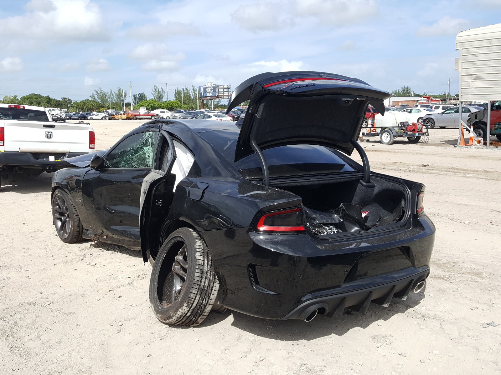 Zdjęcie 3 z aukcji – 2020 DODGE CHARGER SC z VIN 2C3CDXGJ2LH174875