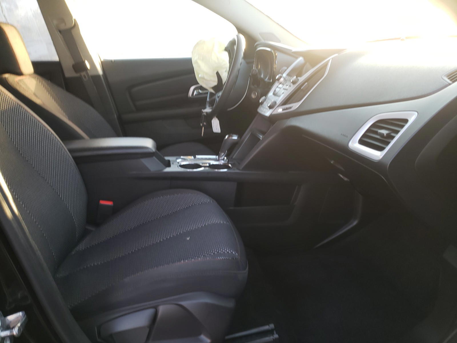 Photo 5 from auction – 2017 GMC TERRAIN SL with VIN 2GKALMEK8H6335060