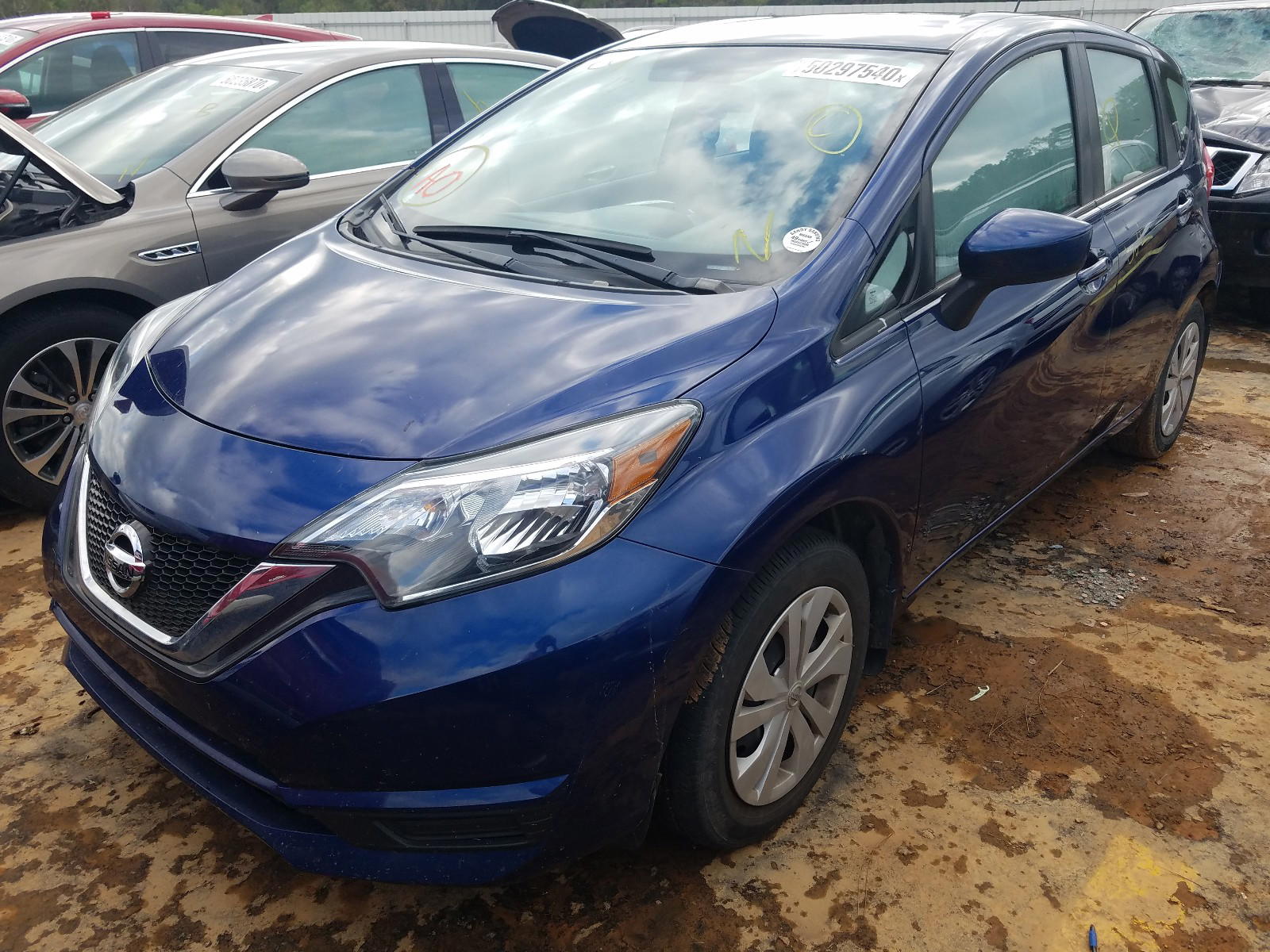 Photo 2 from auction – 2018 NISSAN VERSA NOTE with VIN 3N1CE2CPXJL361407
