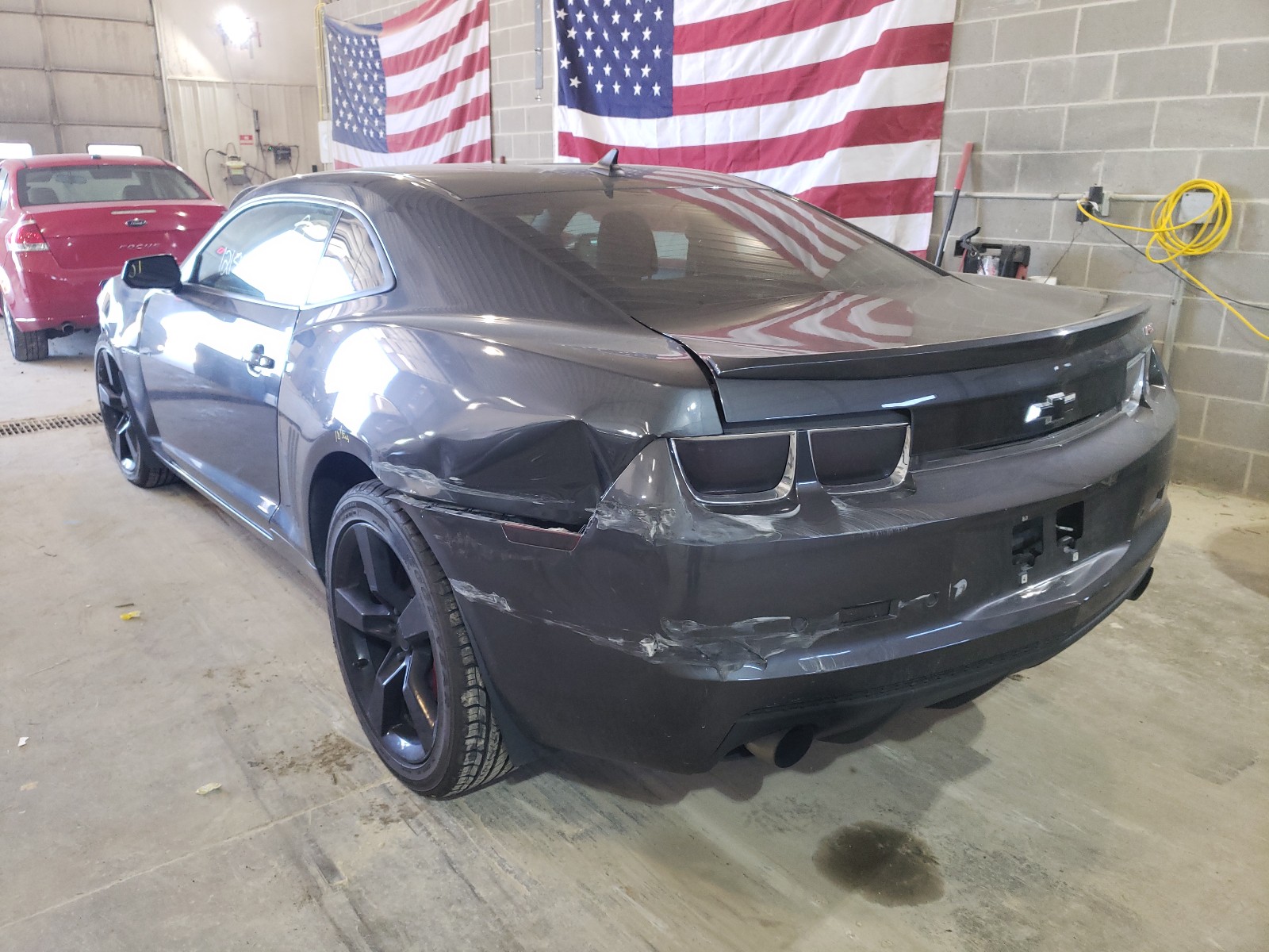 Photo 3 from auction – 2011 CHEVROLET CAMARO LT with VIN 2G1FB1ED6B9128542