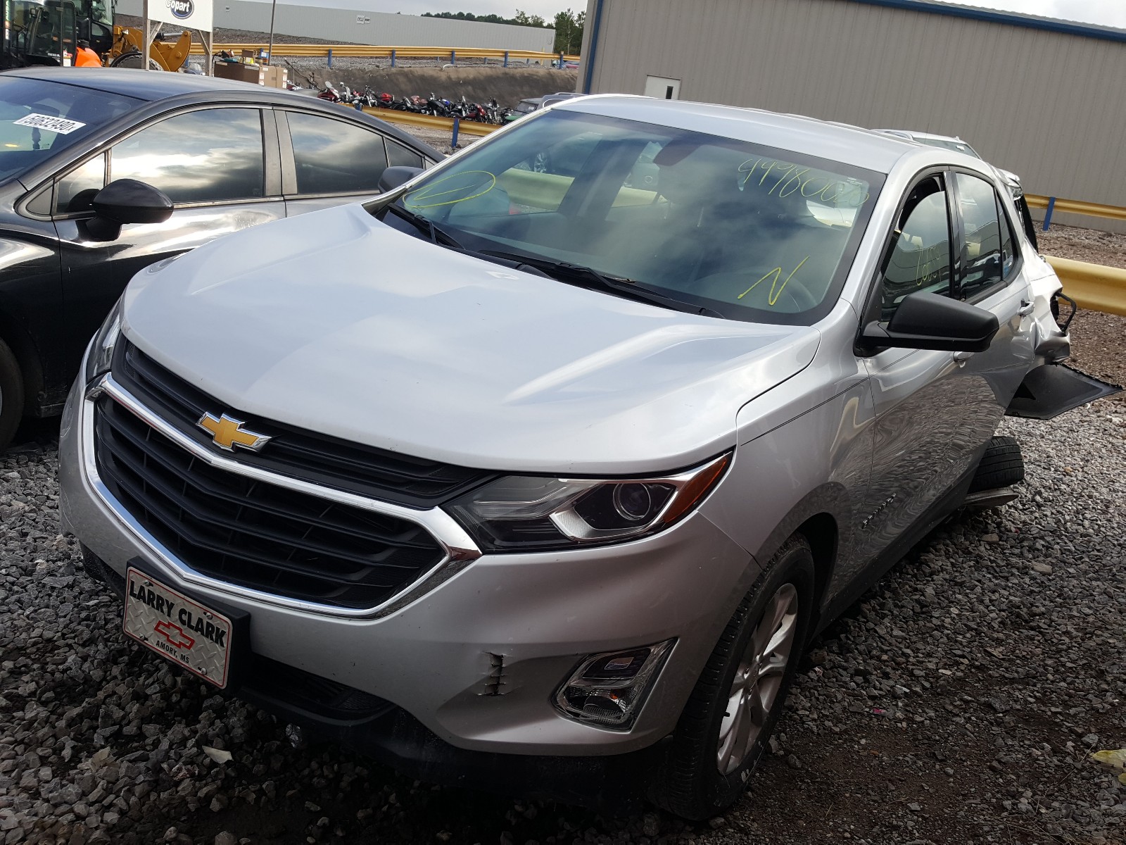 Photo 2 from auction – 2018 CHEVROLET EQUINOX LS with VIN 2GNAXHEV4J6212516